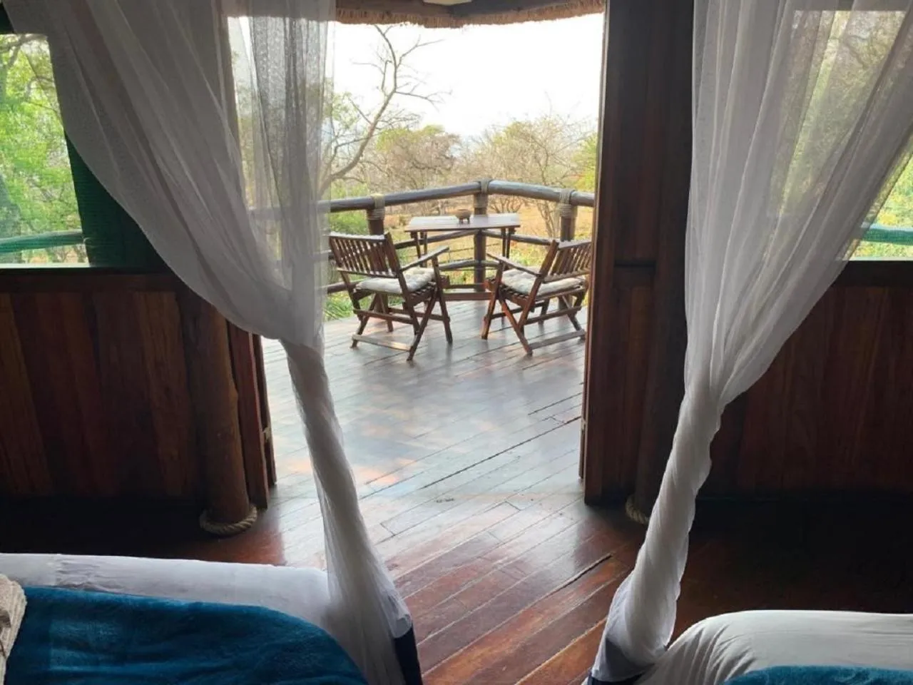 Balcony/Terrace in Shayamoya Tiger Fishing and Game Lodge