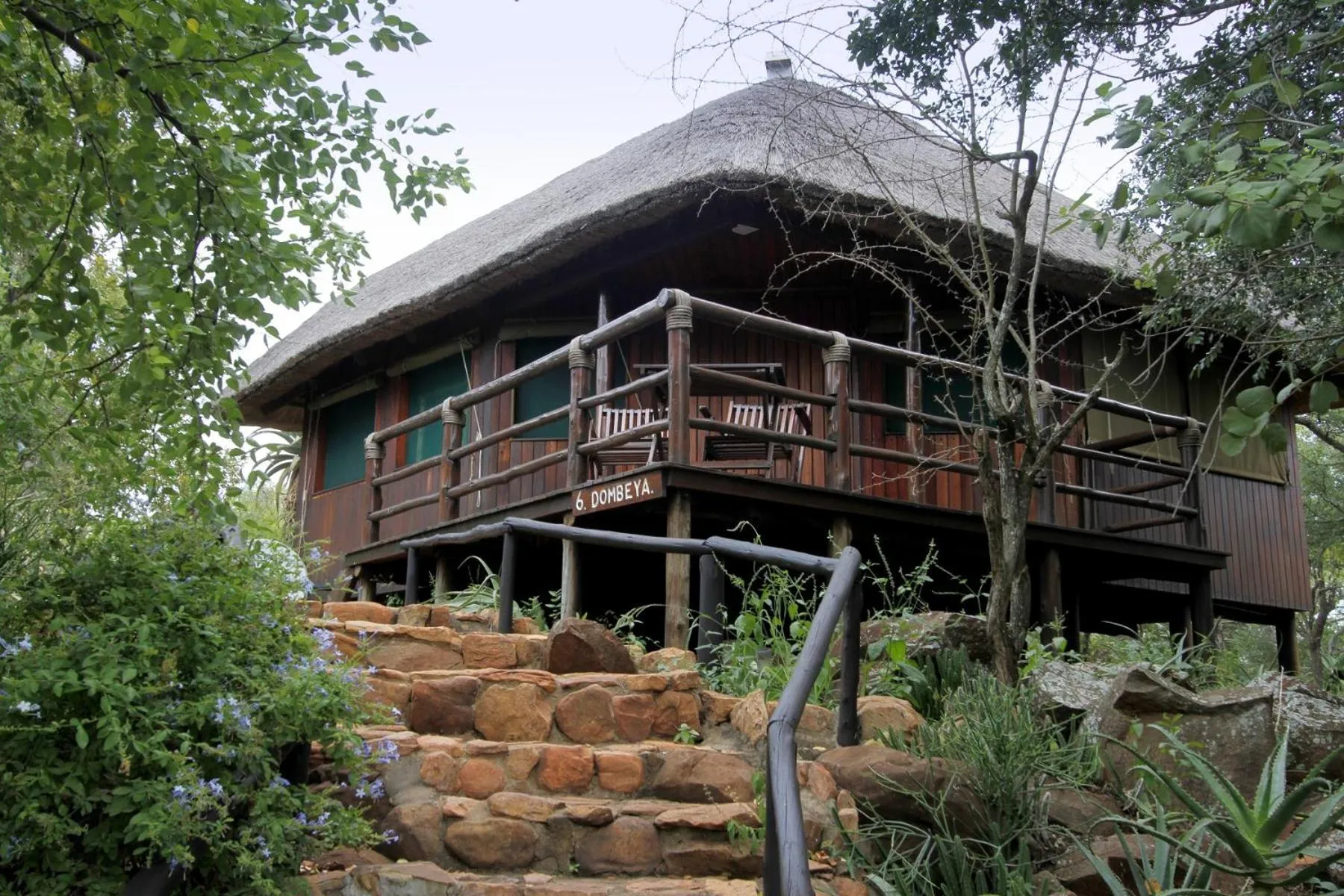 Property building in Shayamoya Tiger Fishing and Game Lodge