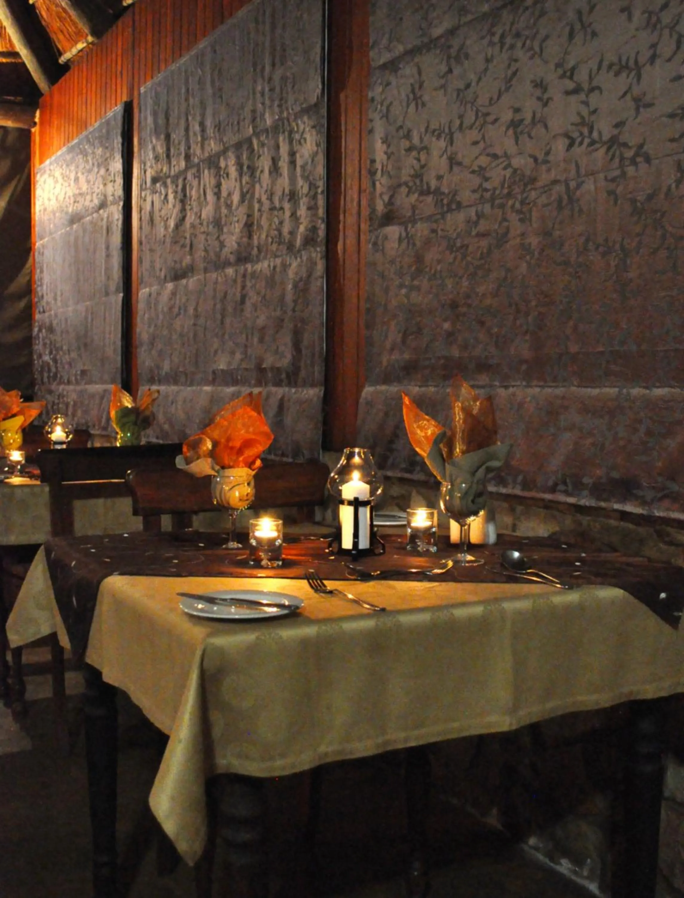 Restaurant/places to eat in Shayamoya Tiger Fishing and Game Lodge