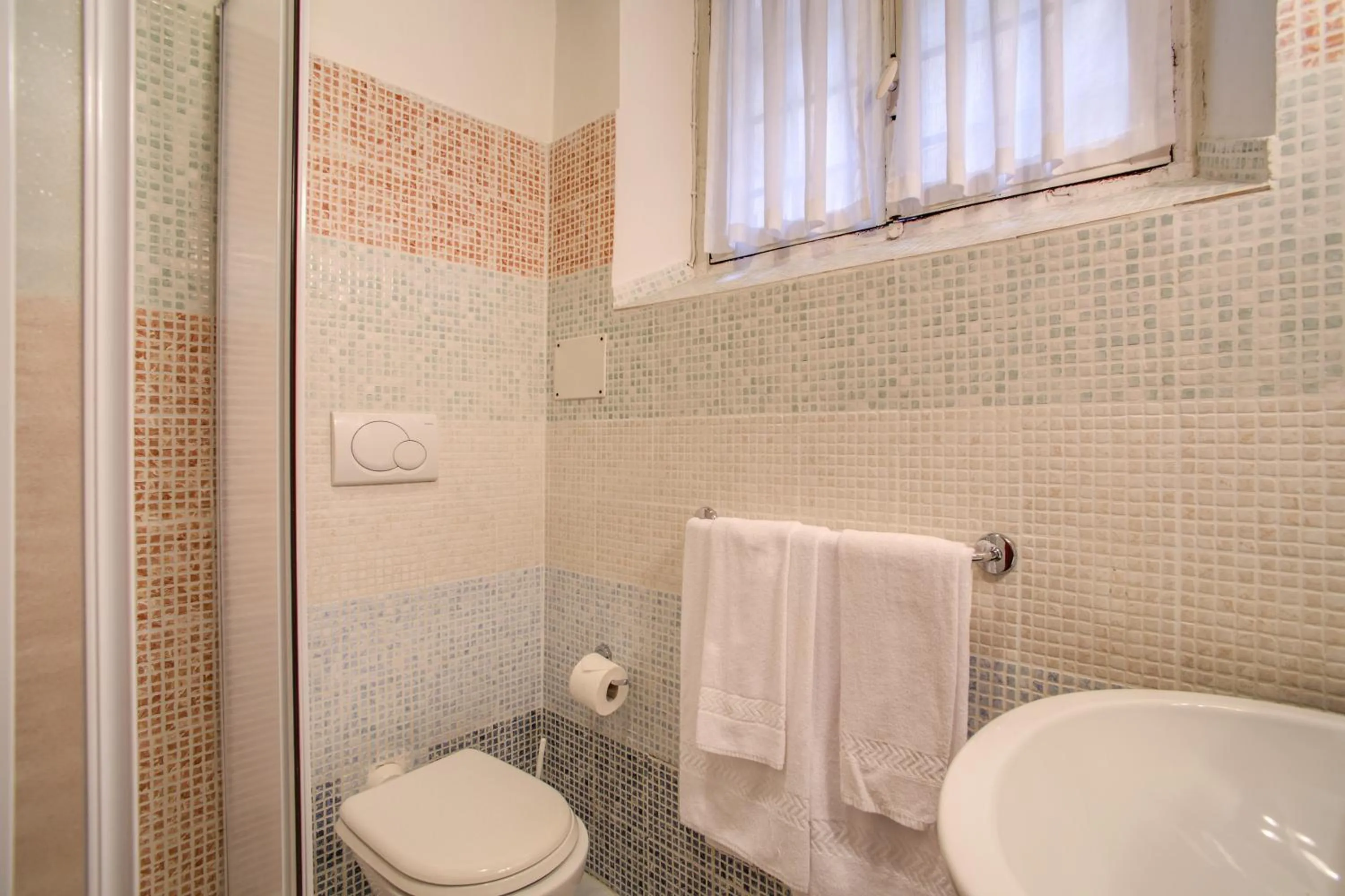 Navona Gallery Suites