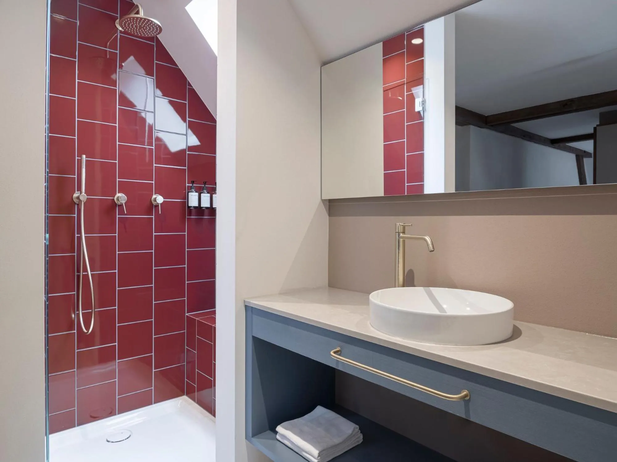 Shower in Villa Helvetia