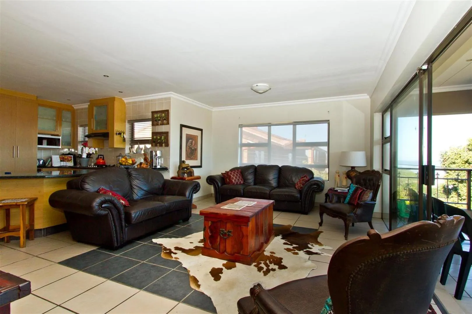 Communal lounge/ TV room in Tranquil Shores