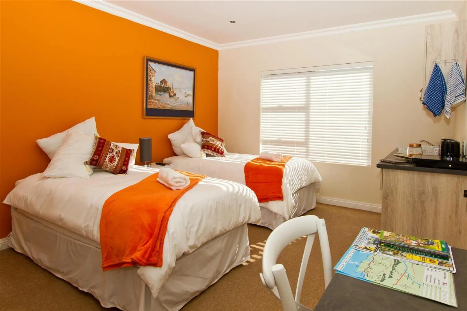 Bed in Tranquil Shores