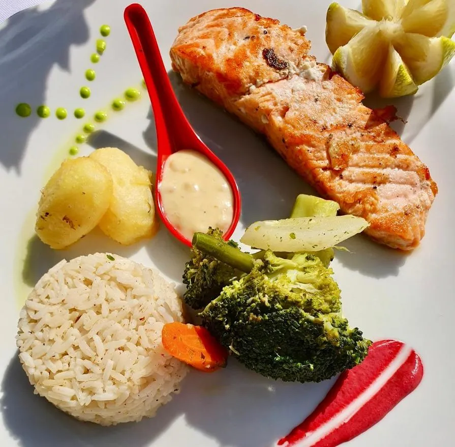 Restaurant/places to eat in Hotel Kabila