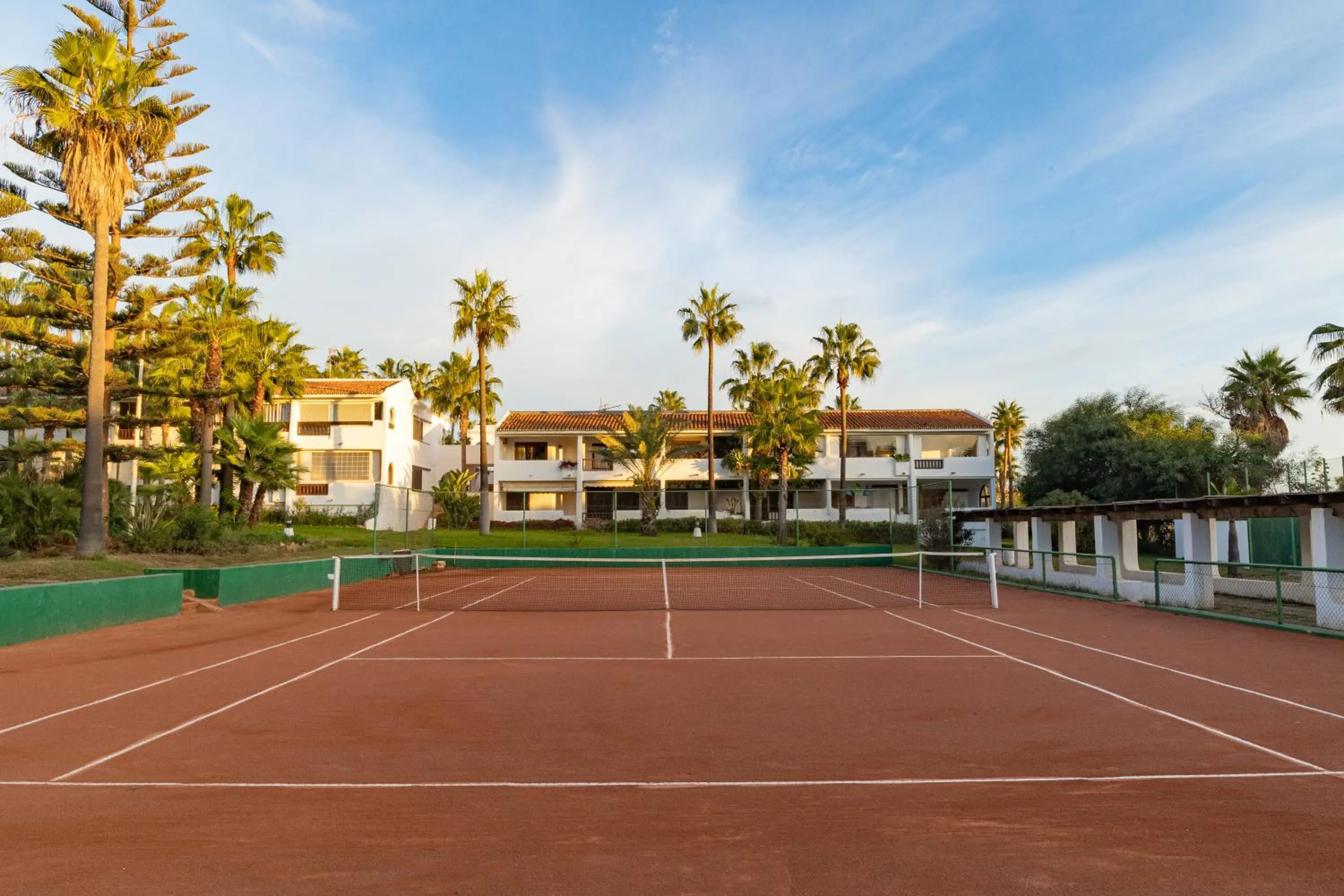 Tennis court in Hotel Kabila