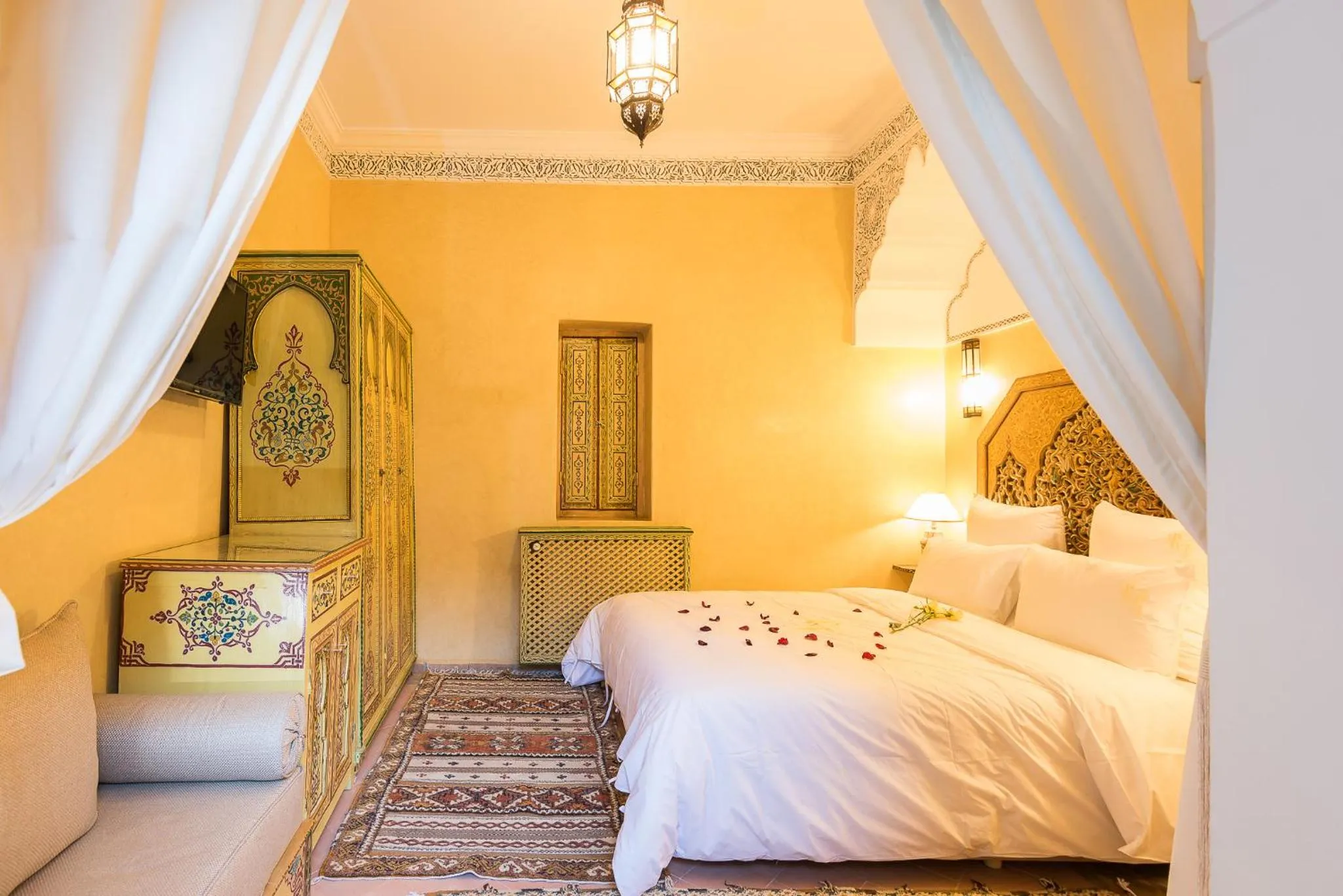 Bed in Riad Tahyra
