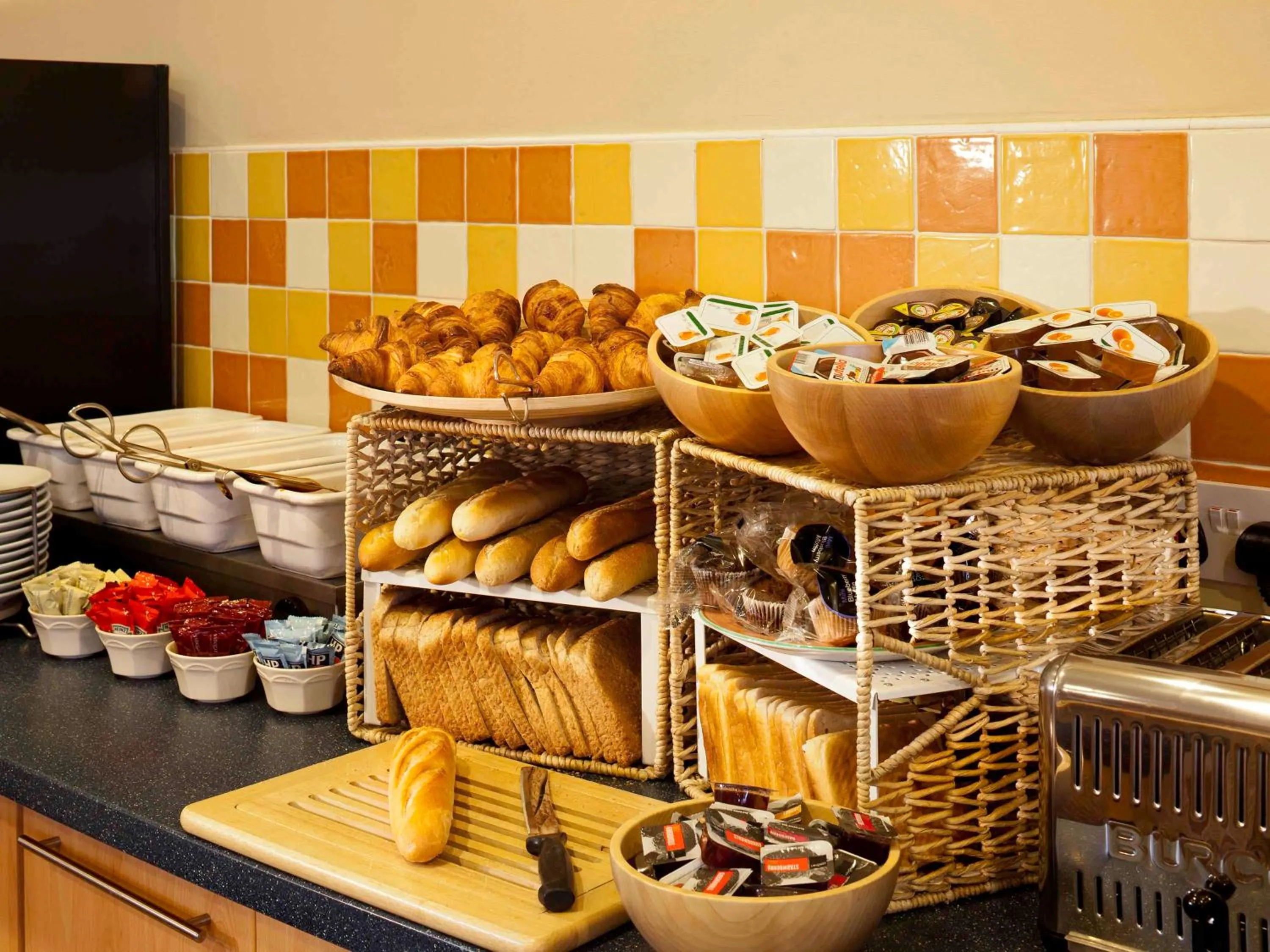 Breakfast in ibis Bradford Shipley