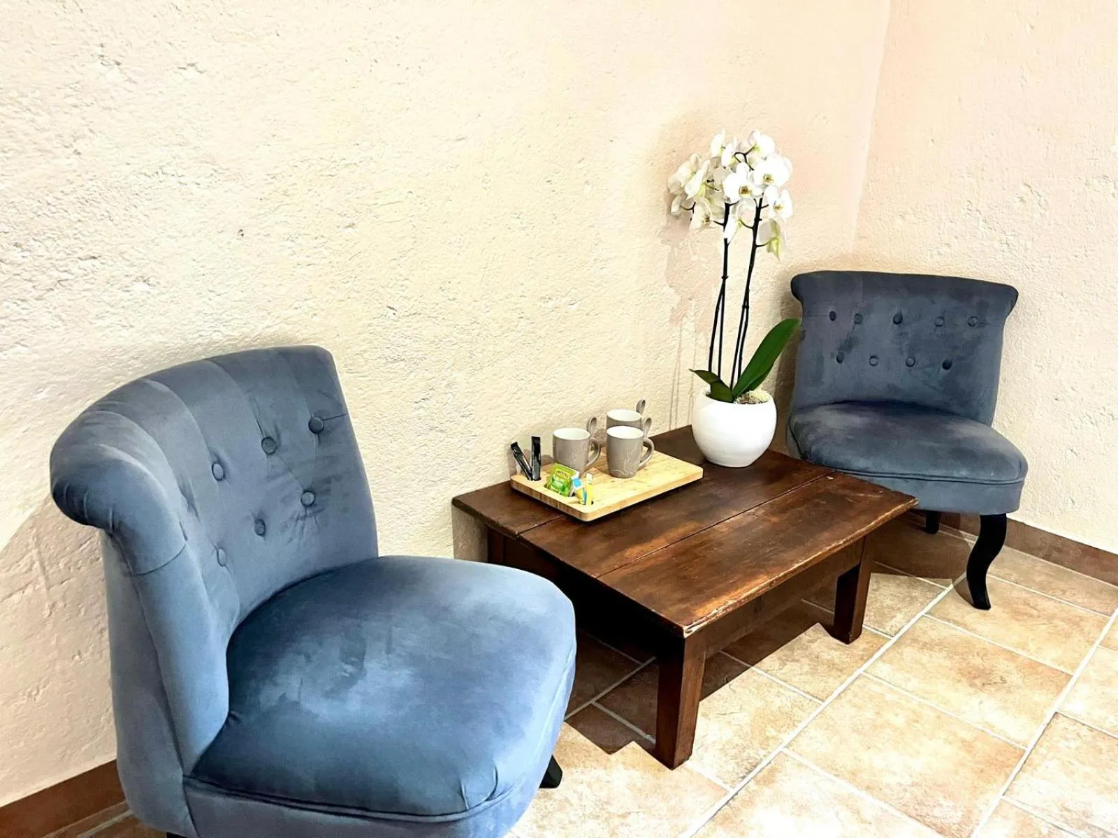 Seating area in Chambres d'hôtes les Etoiles