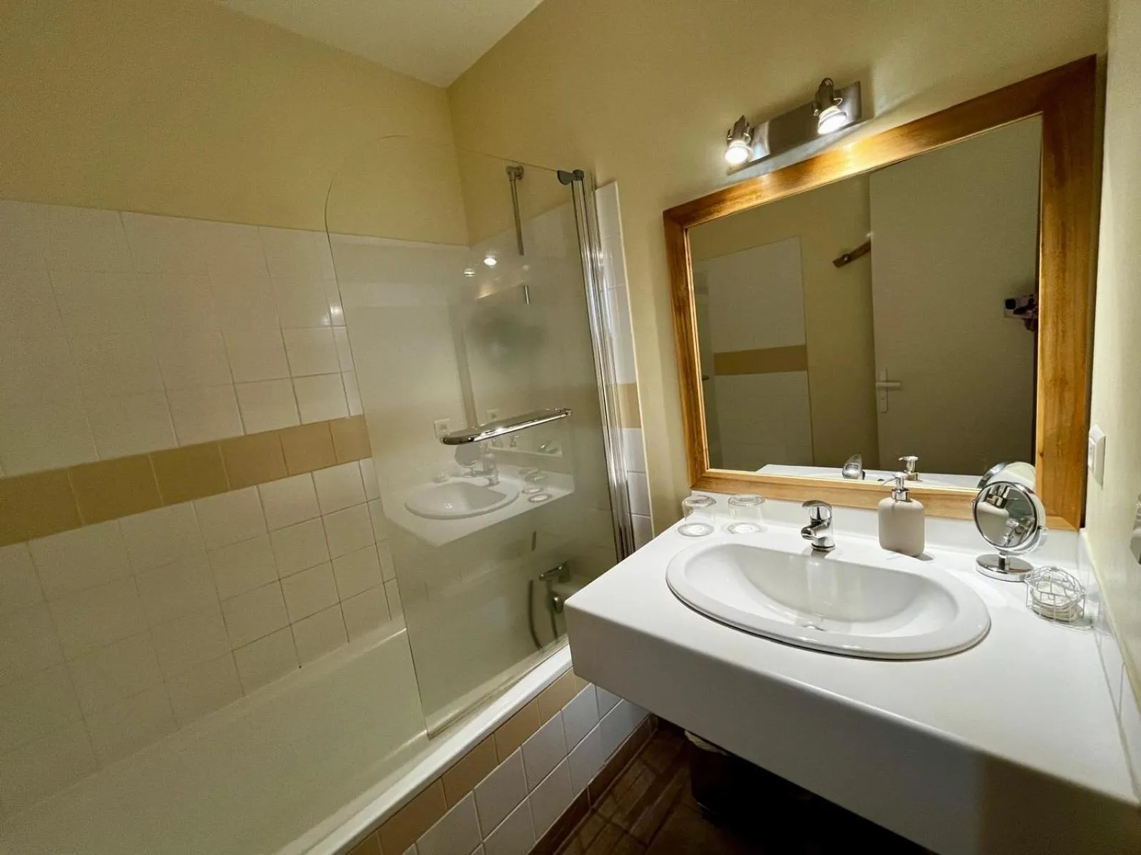 Bathroom in Chambres d'hôtes les Etoiles