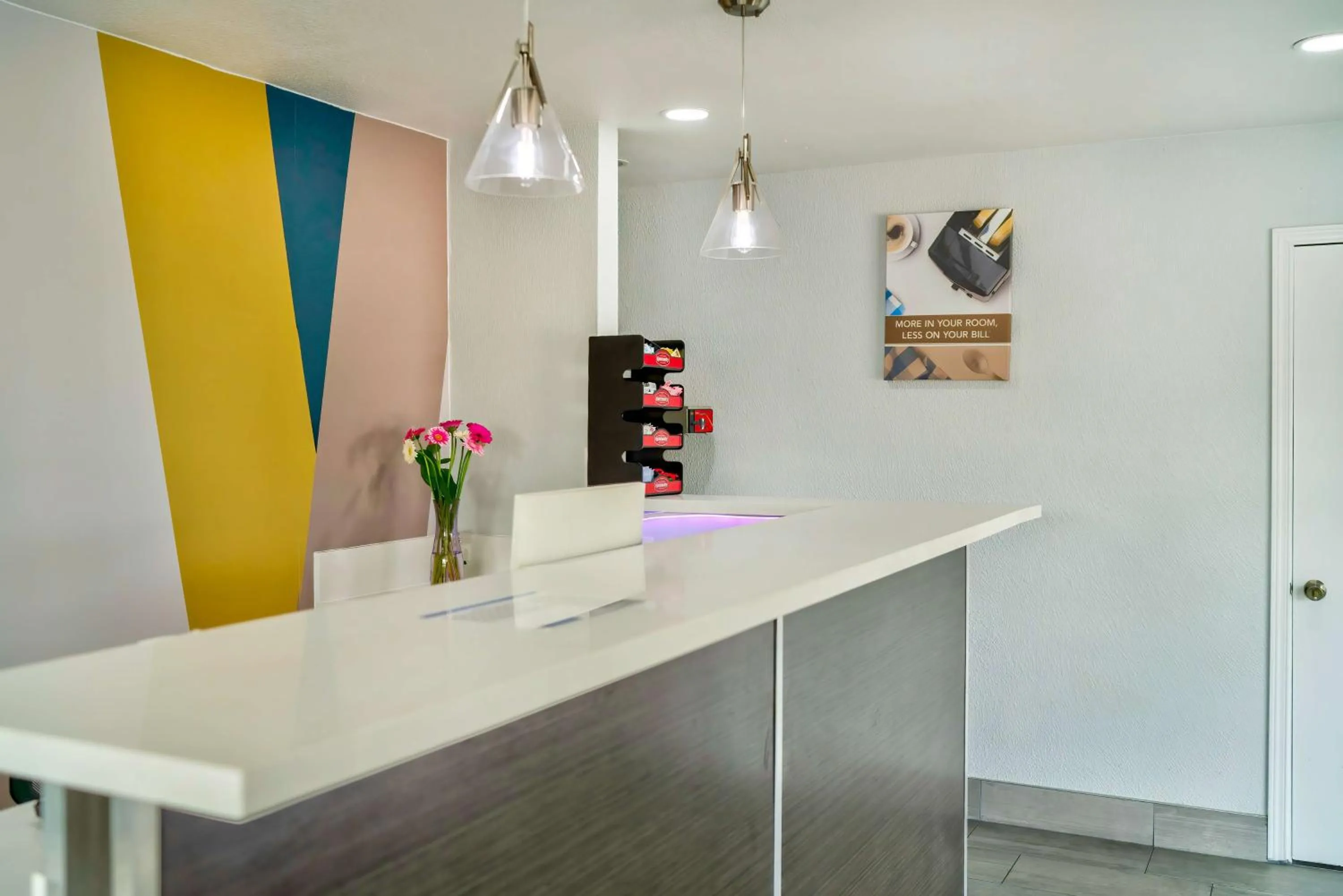 Lobby or reception in Studio 6 Suites - Albany, OR