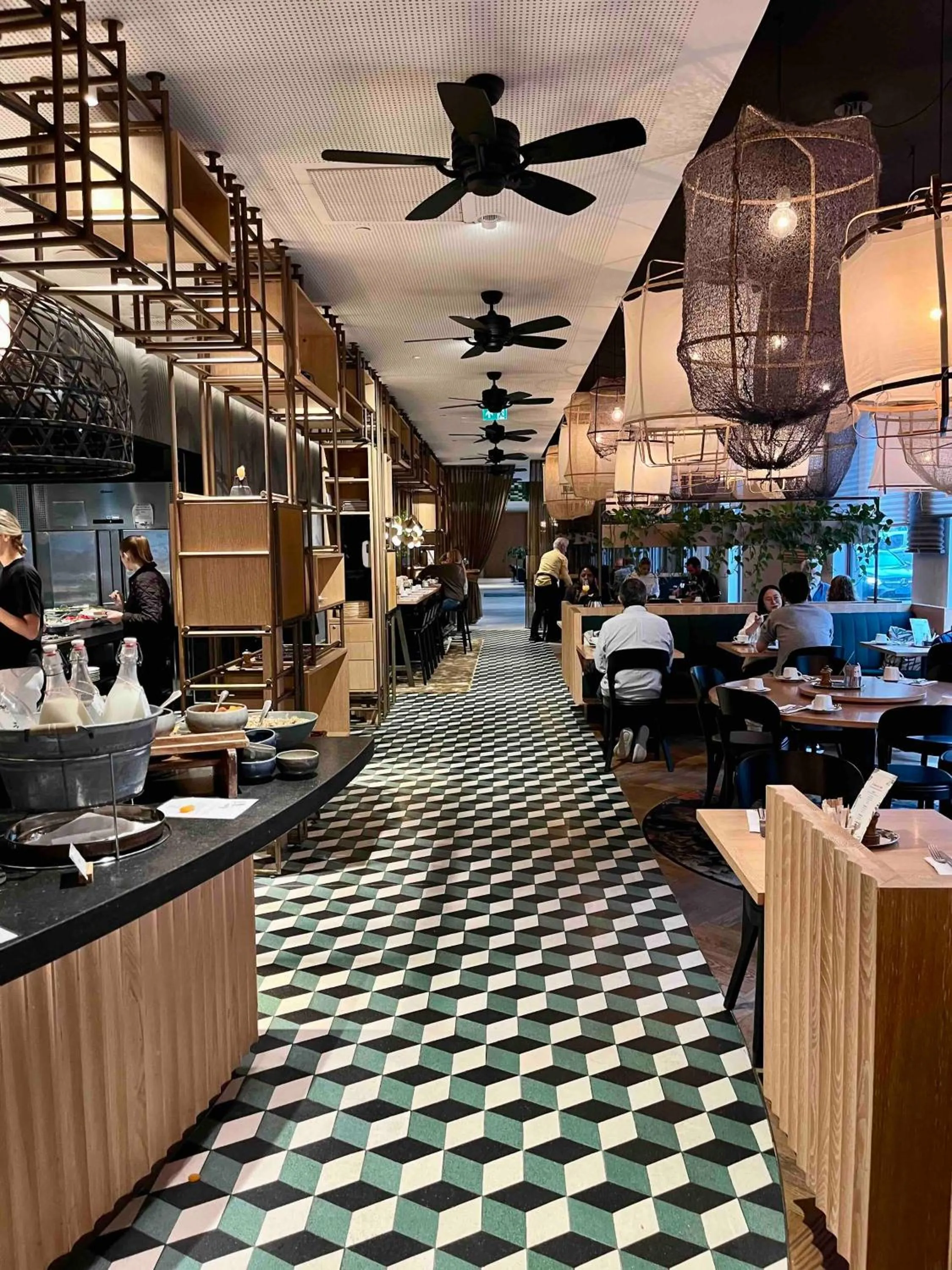 Breakfast in Spinoza Suites