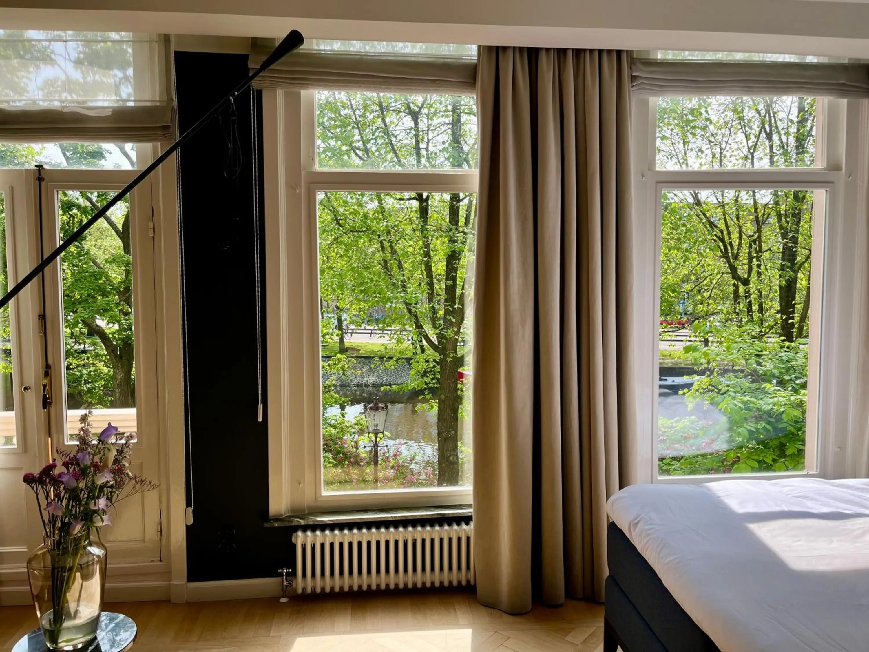 River view in Spinoza Suites