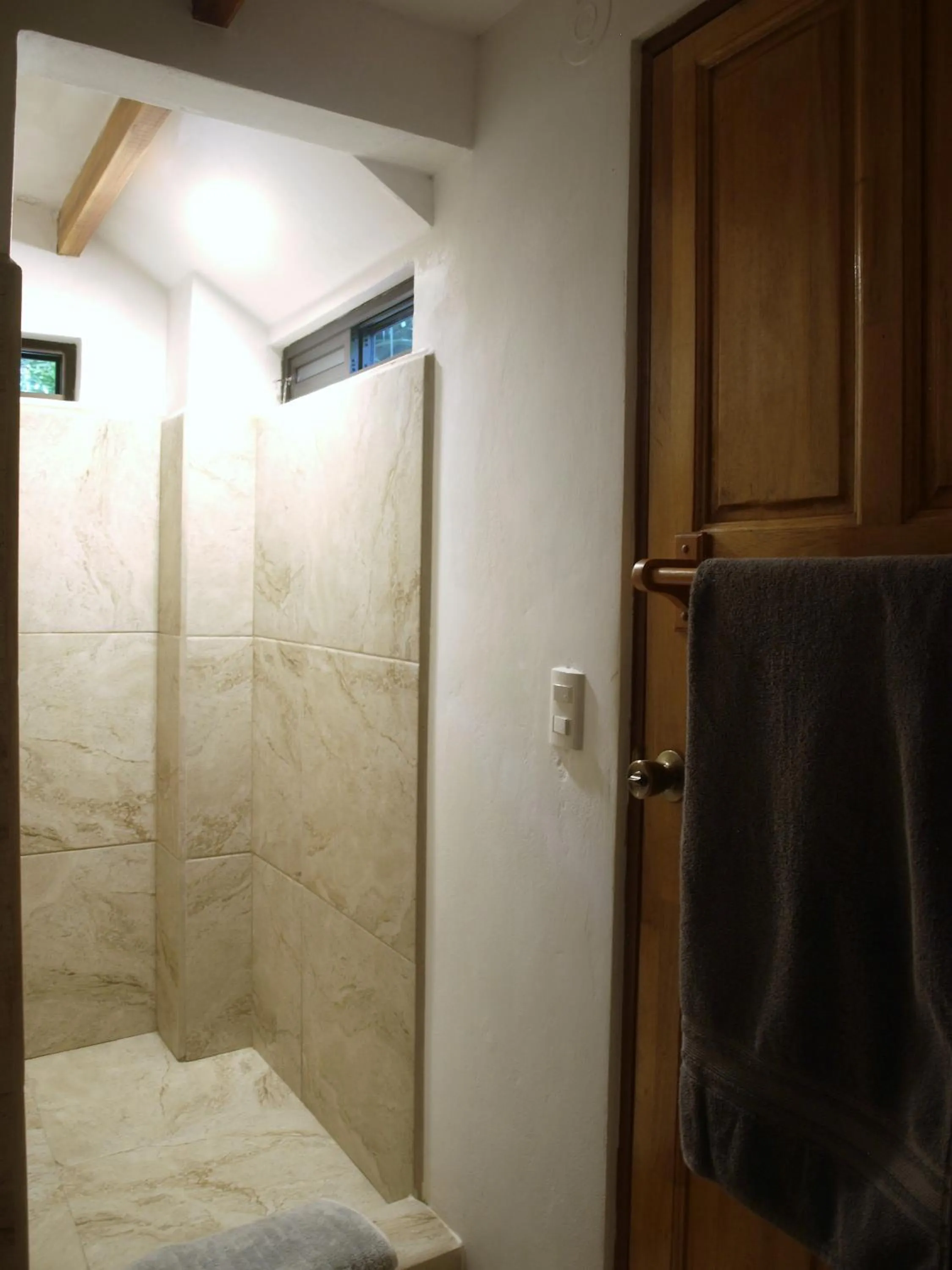 Bathroom in Lodge Margouillat