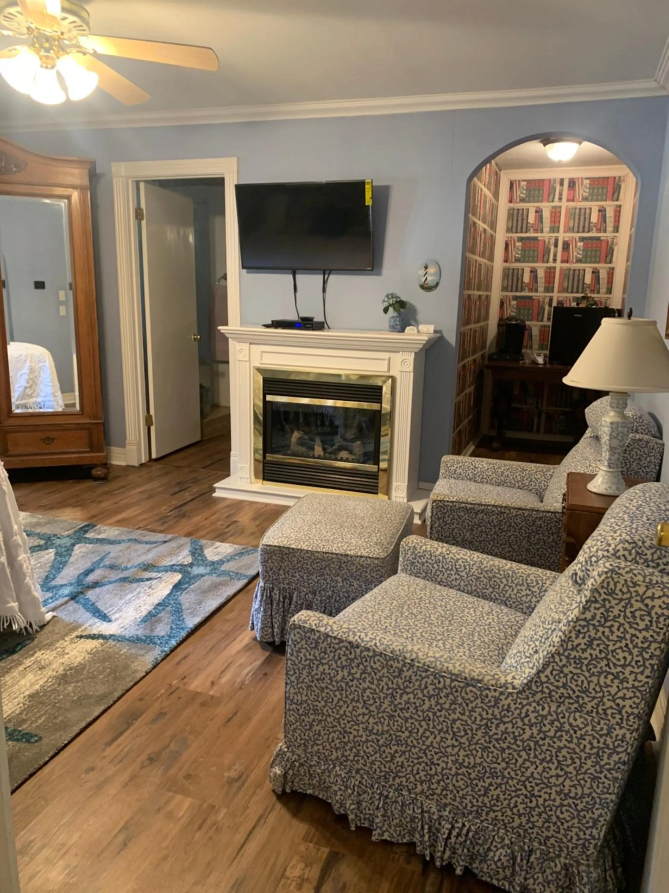 TV and multimedia in Lamb's Rest Inn