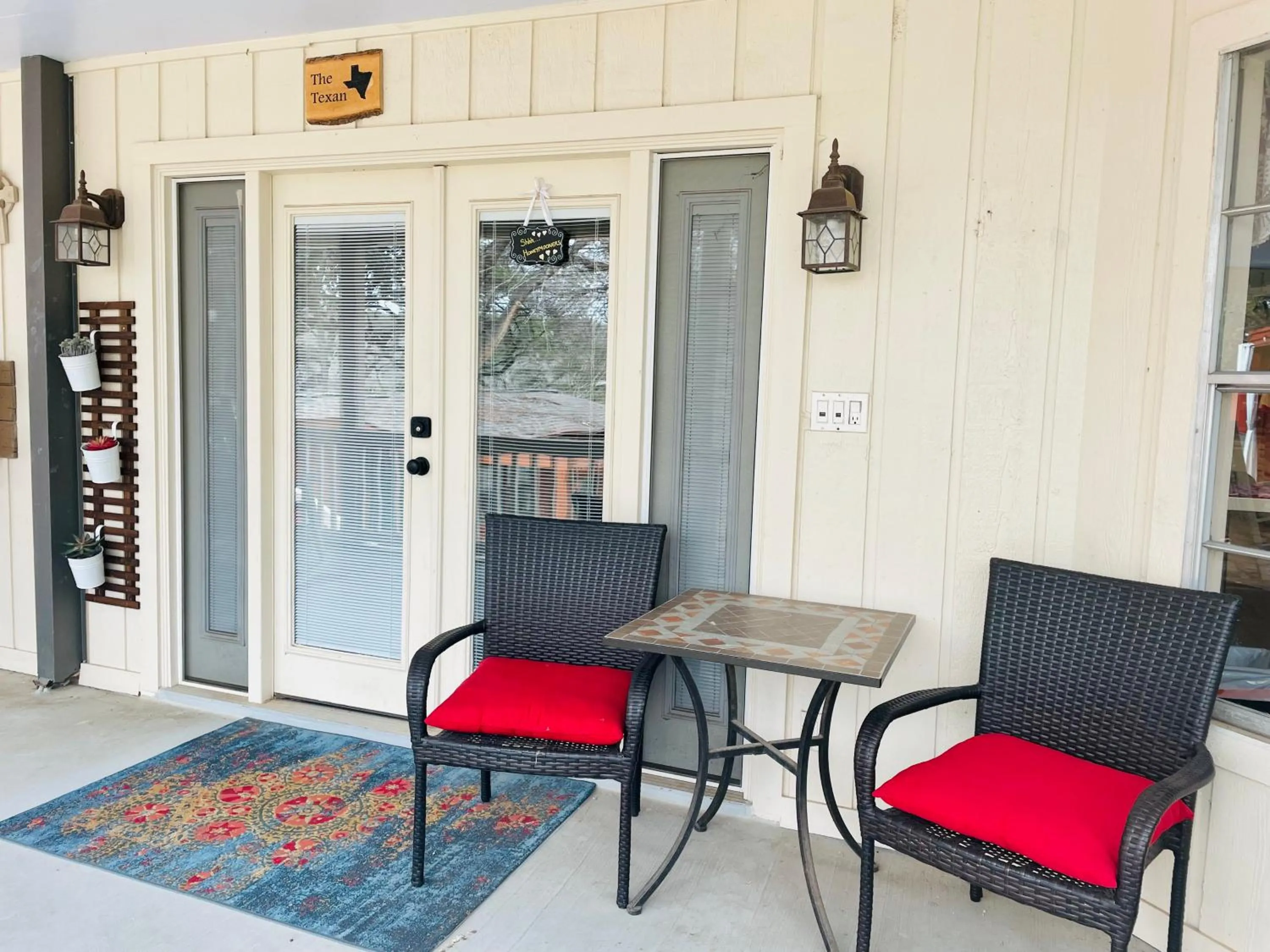 Seating area in Lamb's Rest Inn