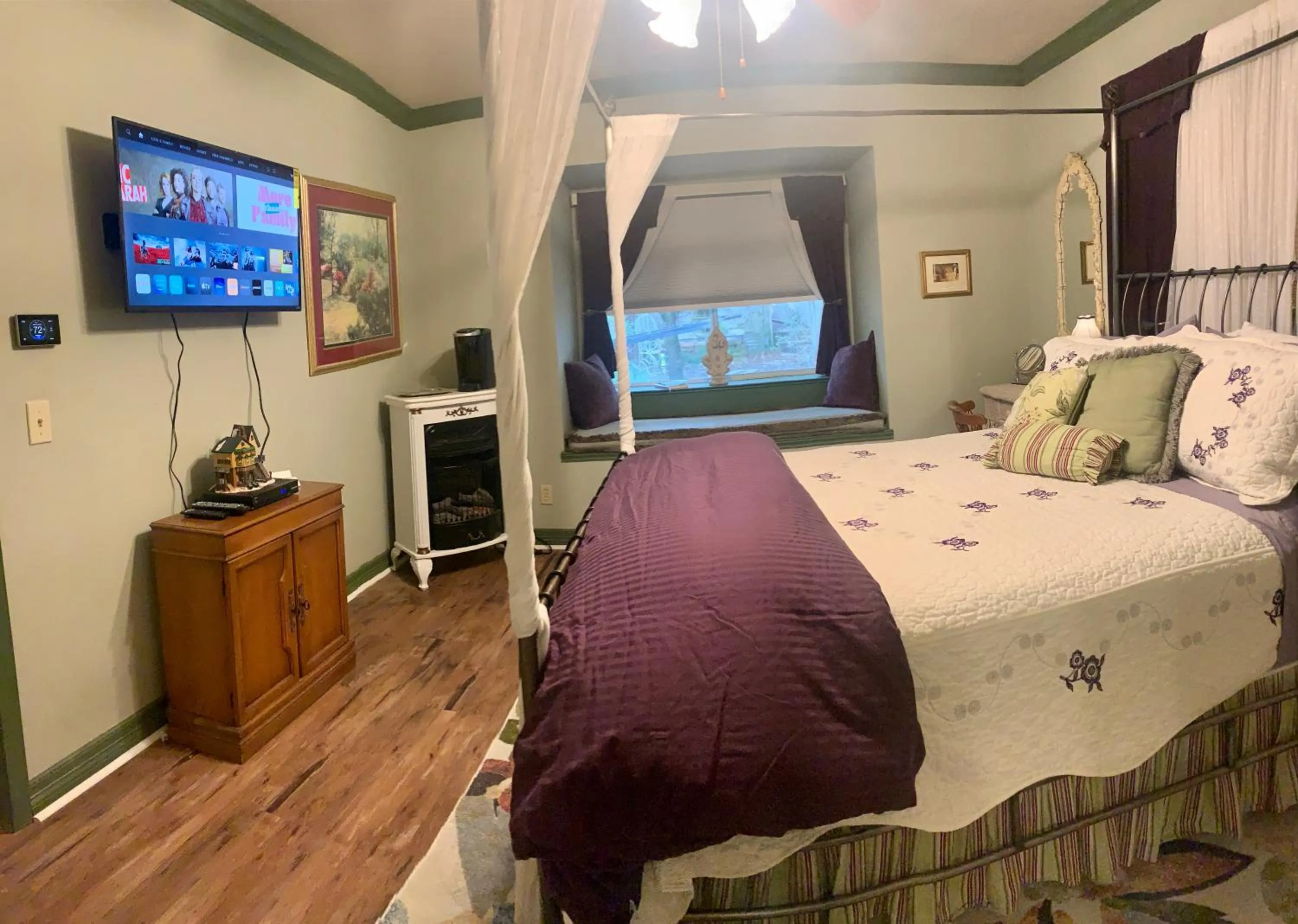 TV and multimedia, Bed in Lamb's Rest Inn