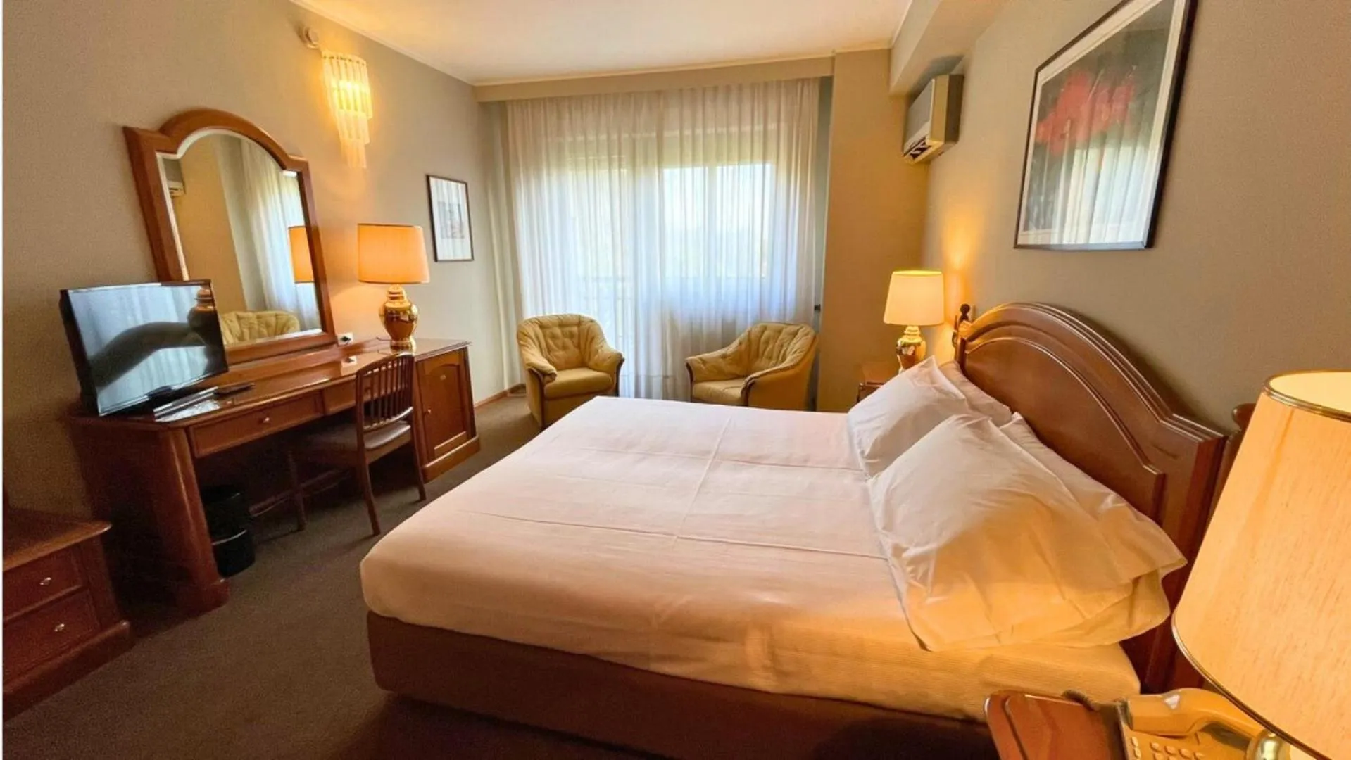 Bedroom, Bed in Garden Hotel Catania