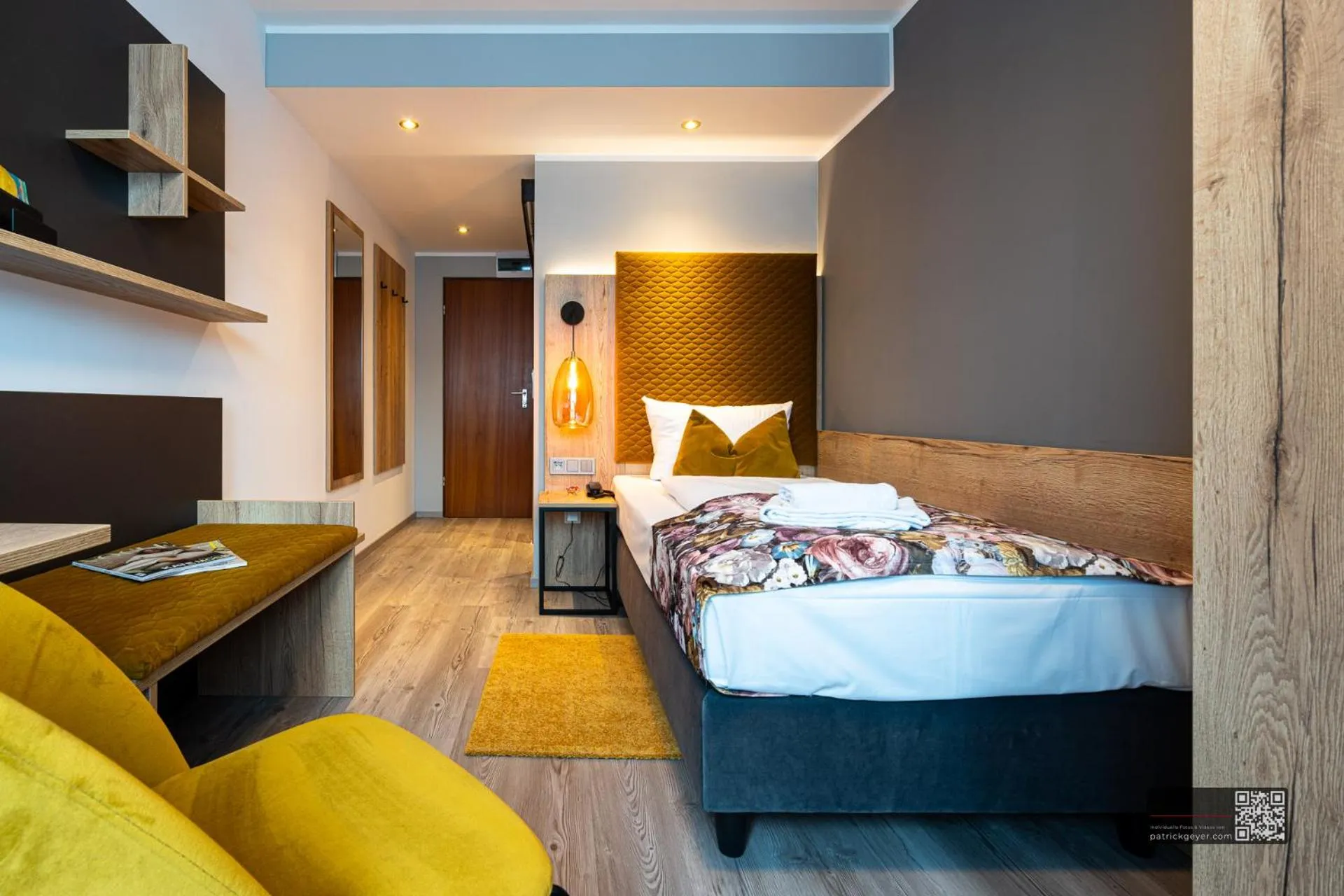 Photo of the whole room, Bed in Hotel Spahr