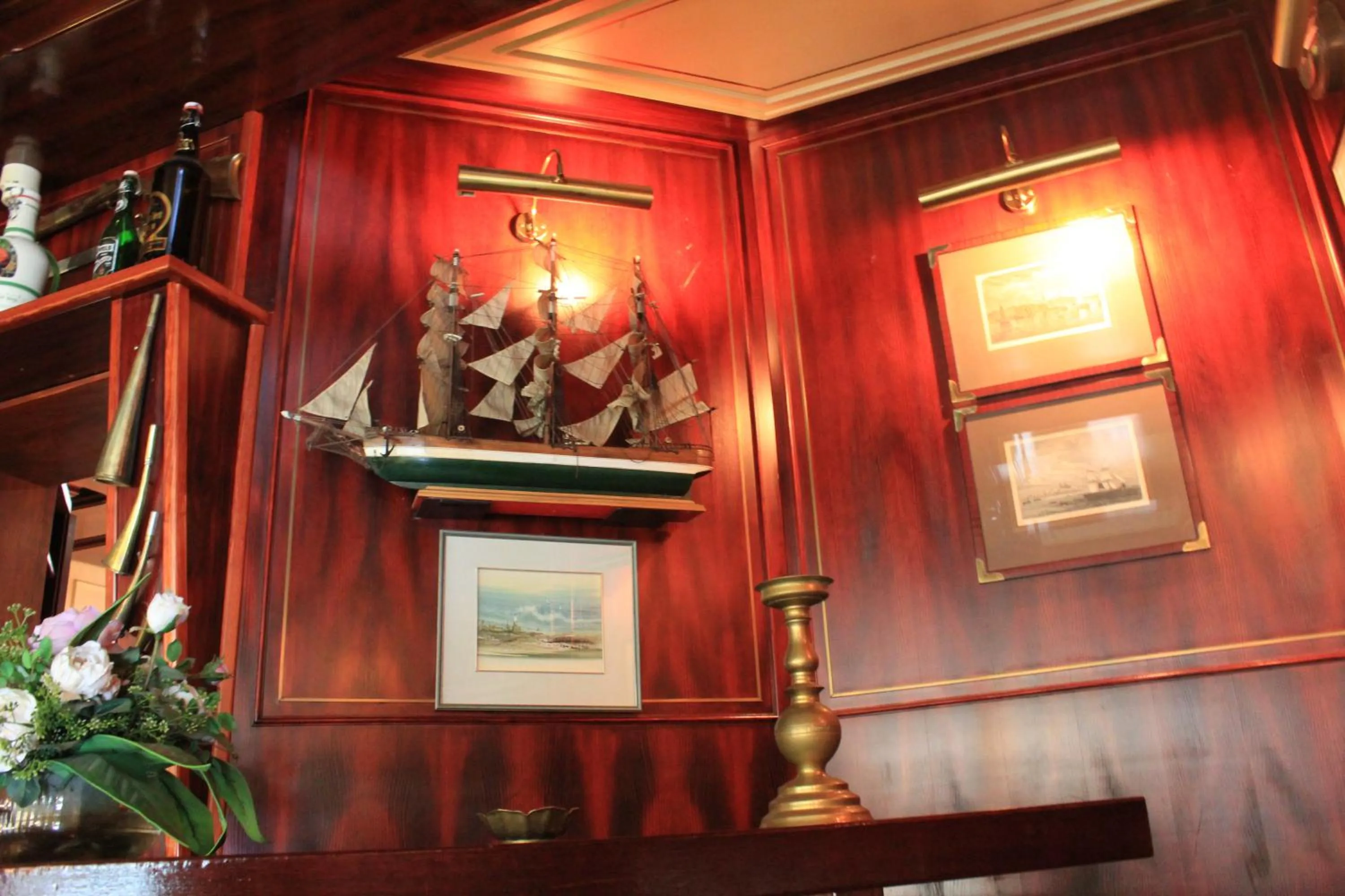 Restaurant/places to eat in Hotel Spahr