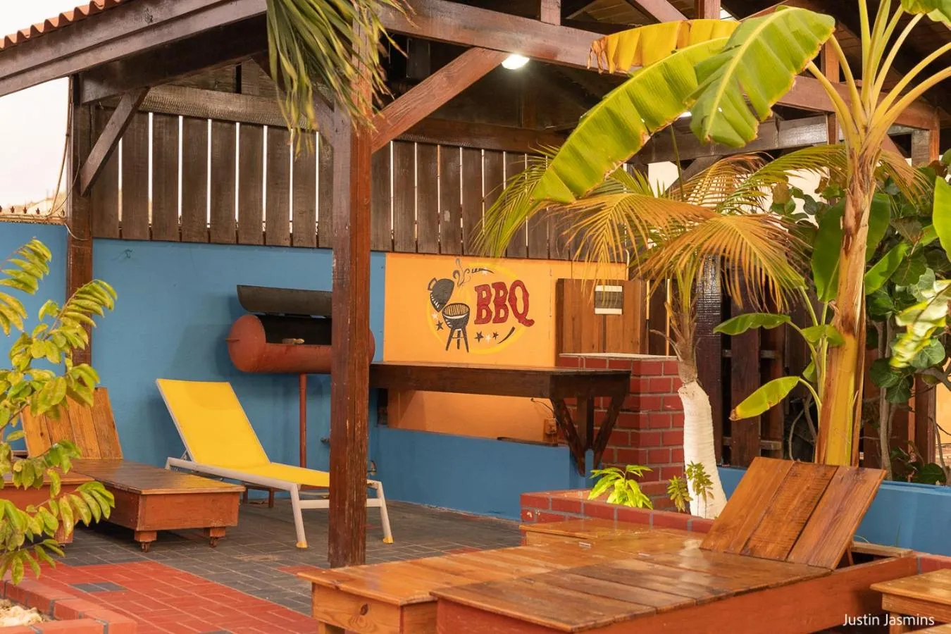 Property building in Nos Krusero Apartments