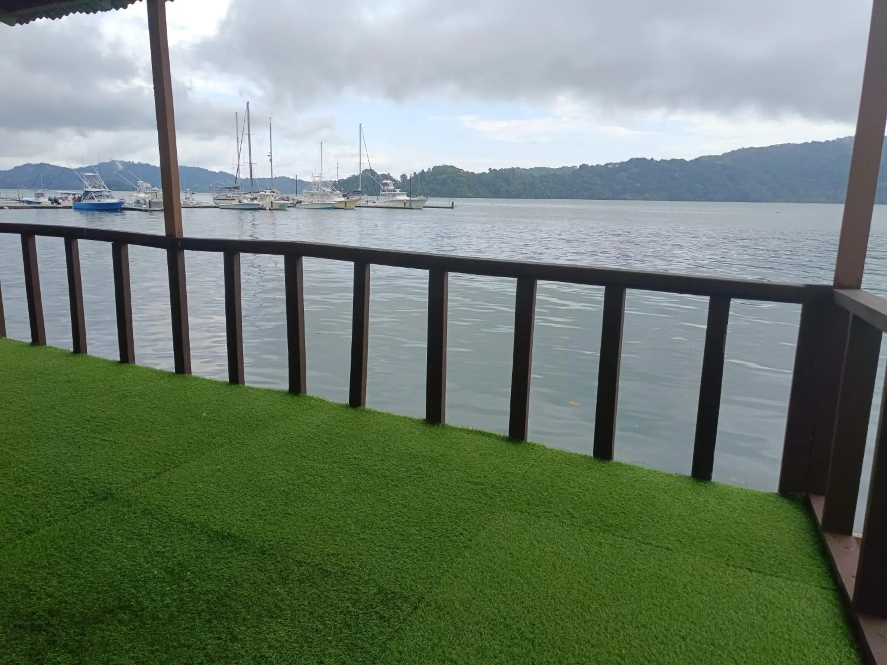 Two-Bedroom Apartment with Balcony and Sea View in Banana Bay Marina Two-Bedroom Apartment with Balcony and Sea View in Banana Bay Marina