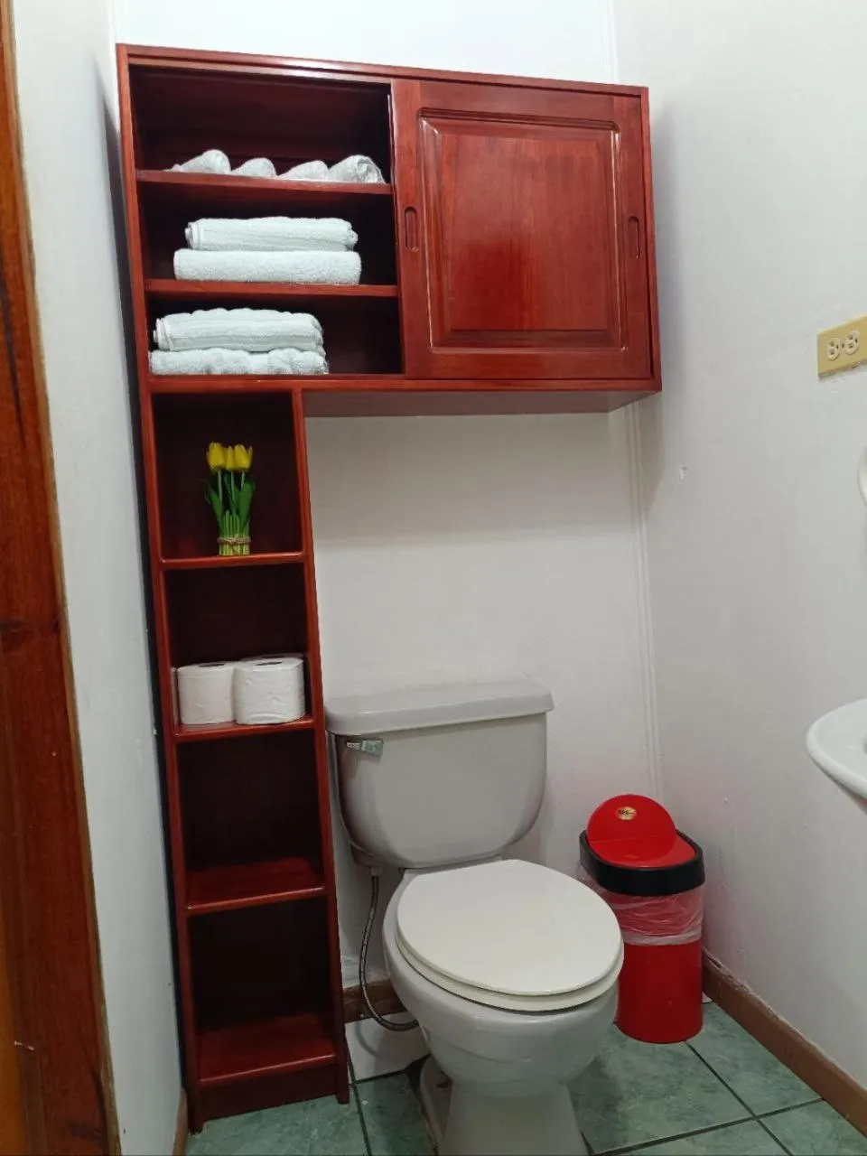 Toilet in Banana Bay Marina