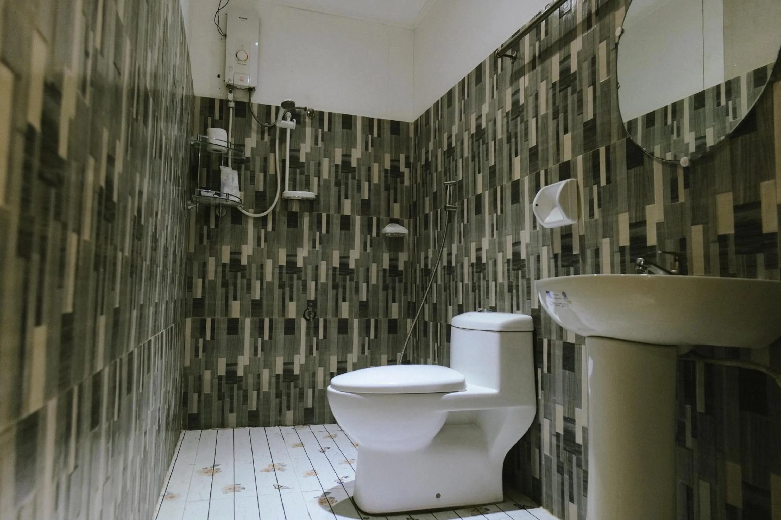 Shower in Boracay Grace Hotel