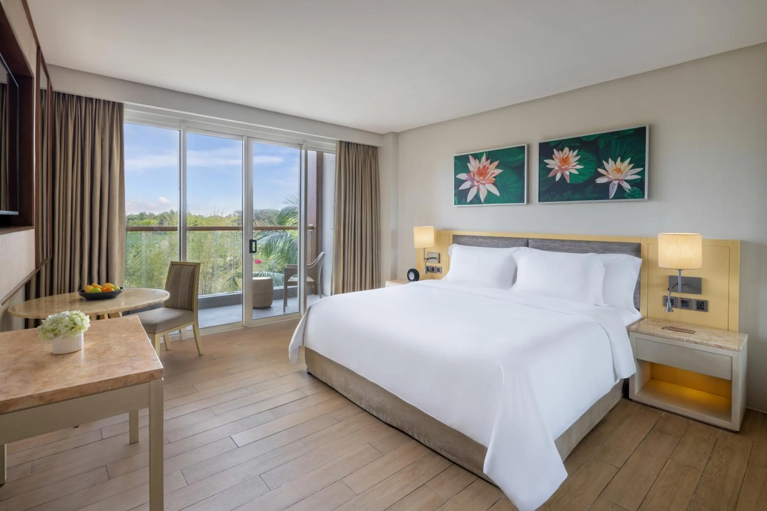 Bed in Dusit Thani Mactan Cebu Resort