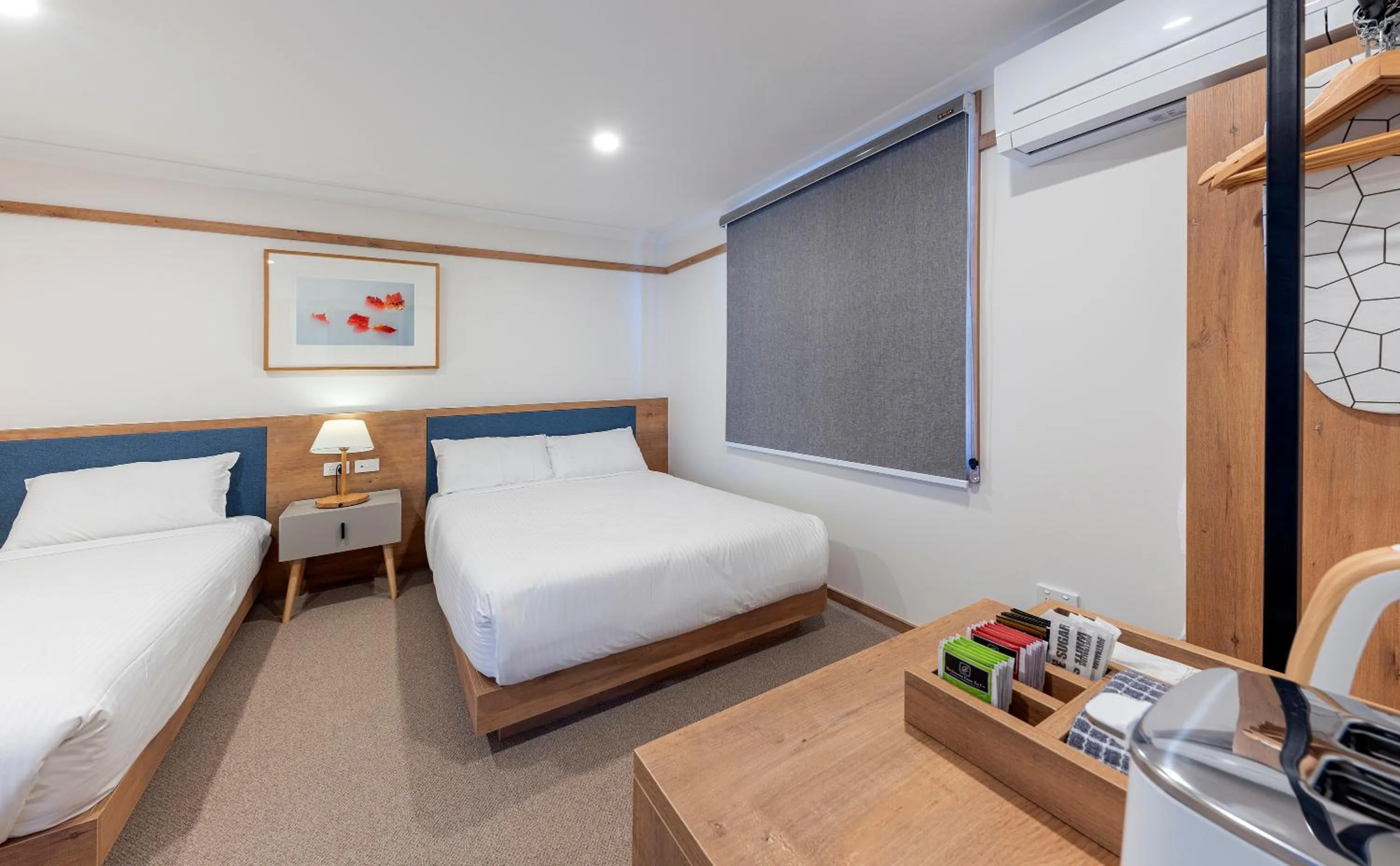 Bedroom, Bed in Blue Ocean Motel Apollo Bay