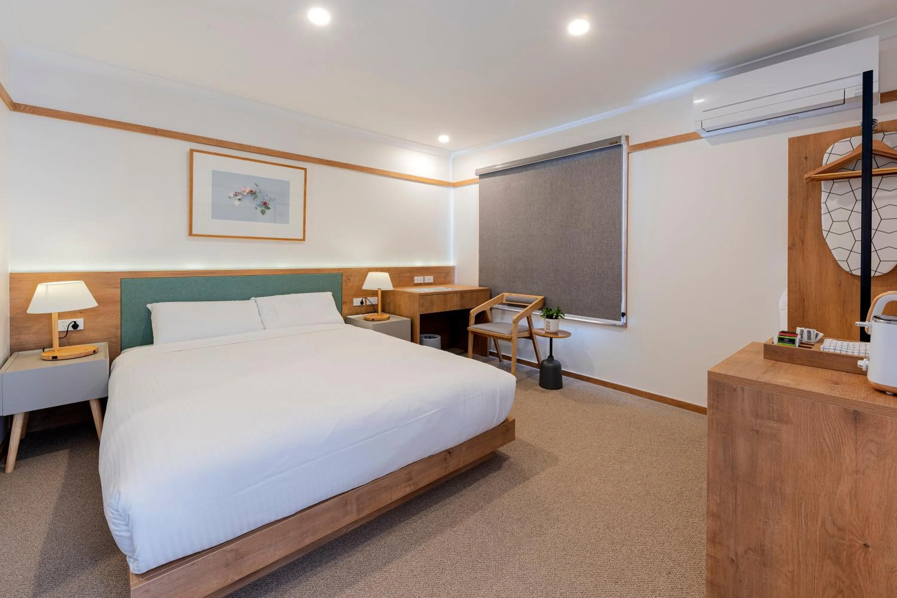 Bedroom, Bed in Blue Ocean Motel Apollo Bay