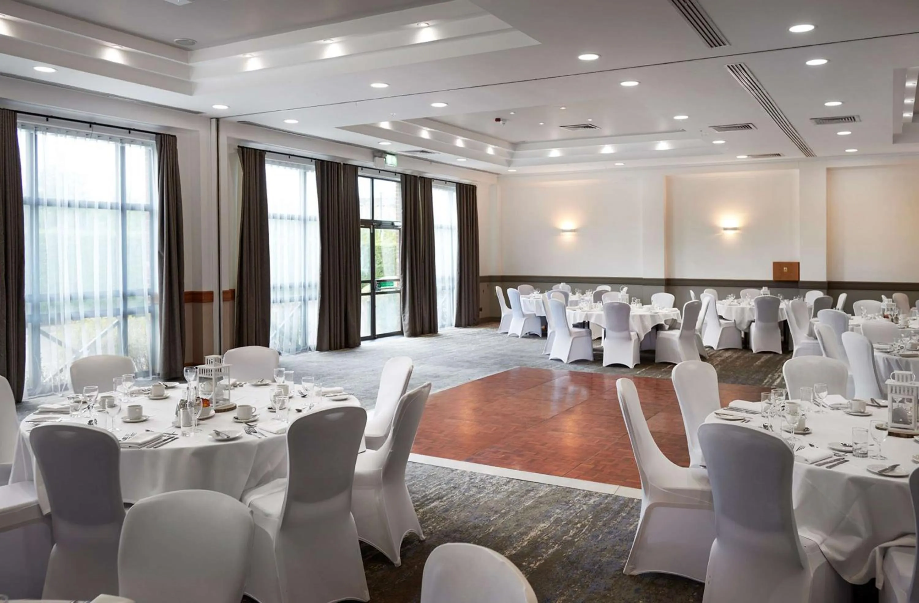Meeting/conference room in DoubleTree by Hilton Swindon Hotel