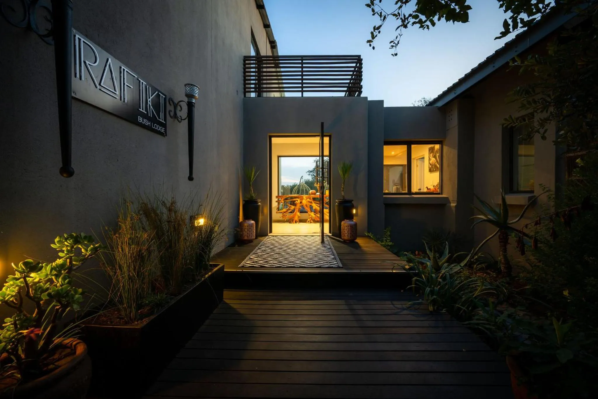 Facade/entrance in Rafiki Bush Lodge