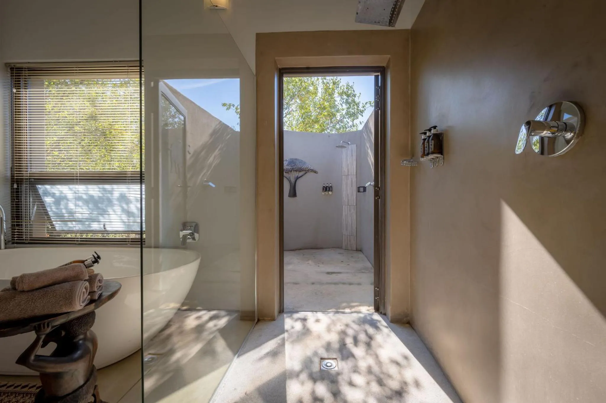 Shower in Rafiki Bush Lodge