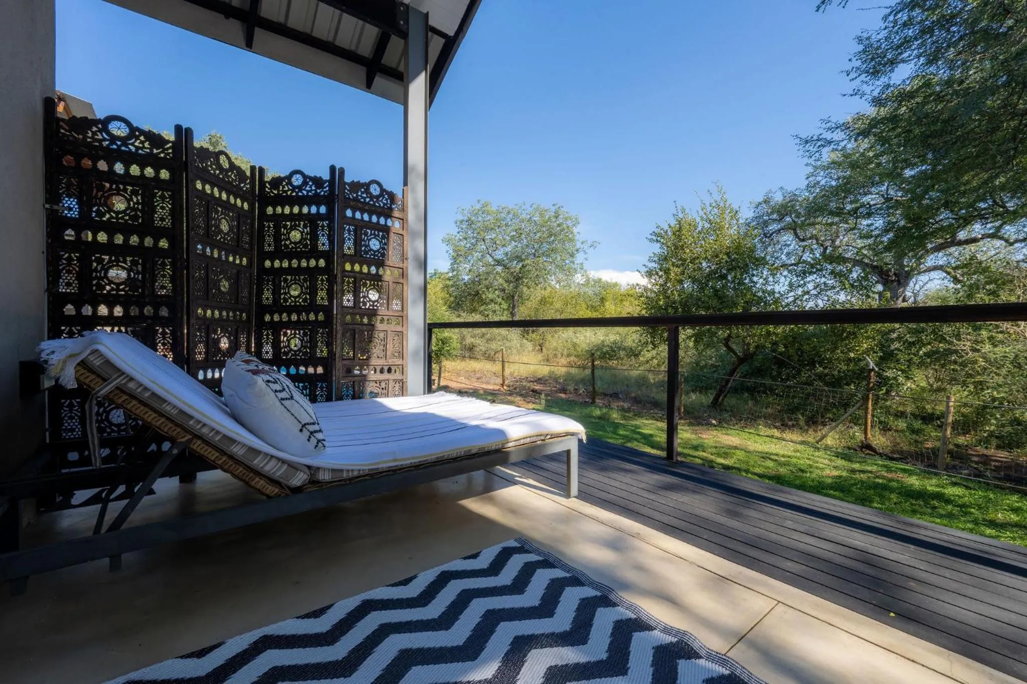 Day in Rafiki Bush Lodge