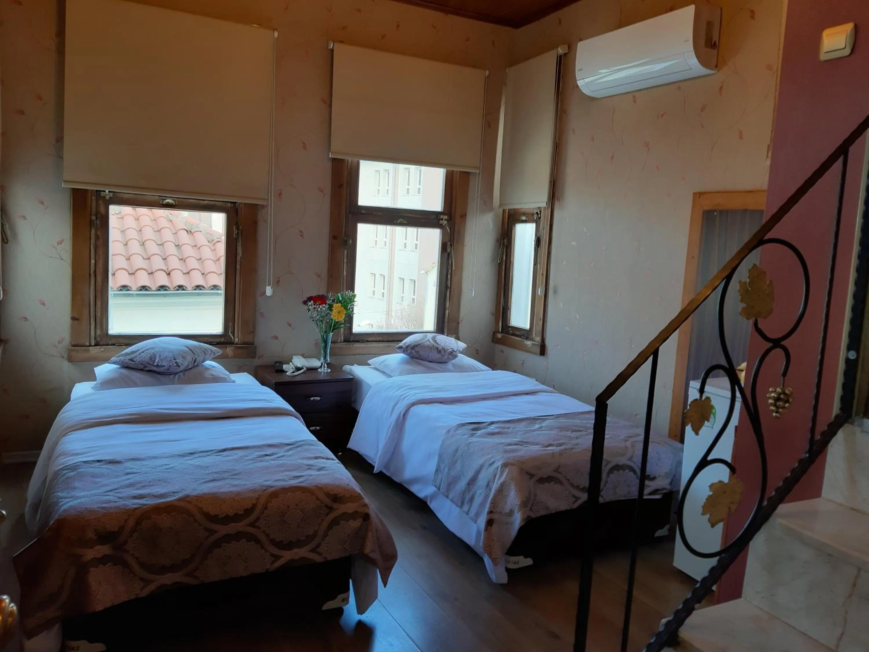 Bedroom, Bed in Royal Suites Sultanahmet