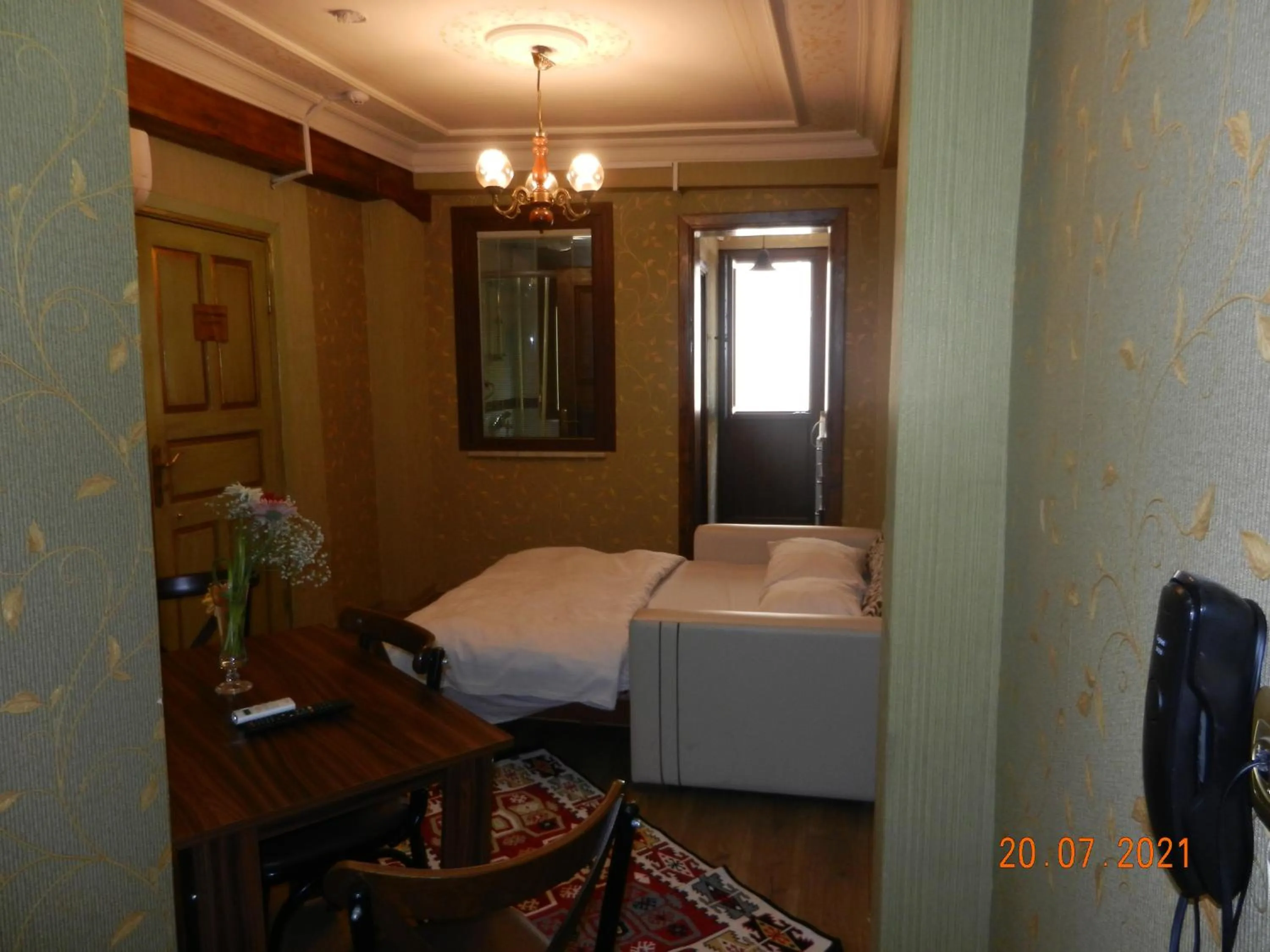 Photo of the whole room, Bed in Royal Suites Sultanahmet