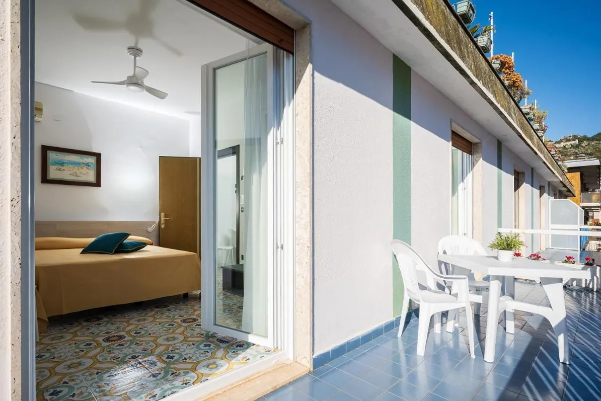 La Residenza Aparthotel