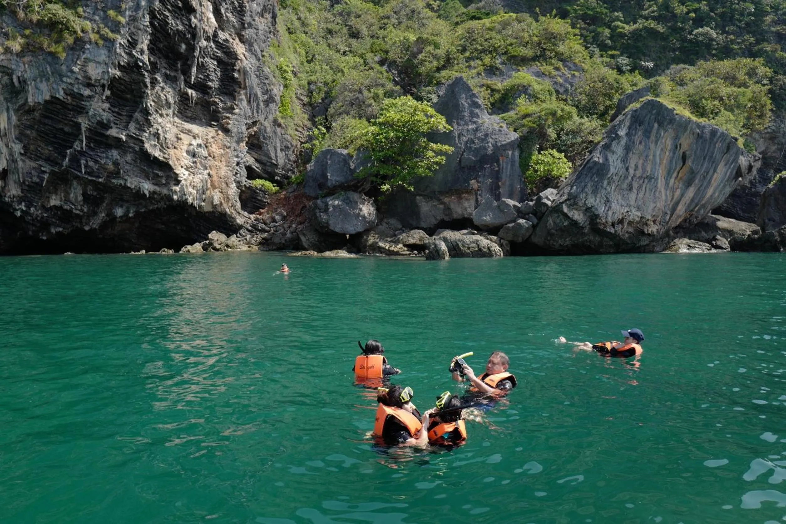 Living at Sphere Family room