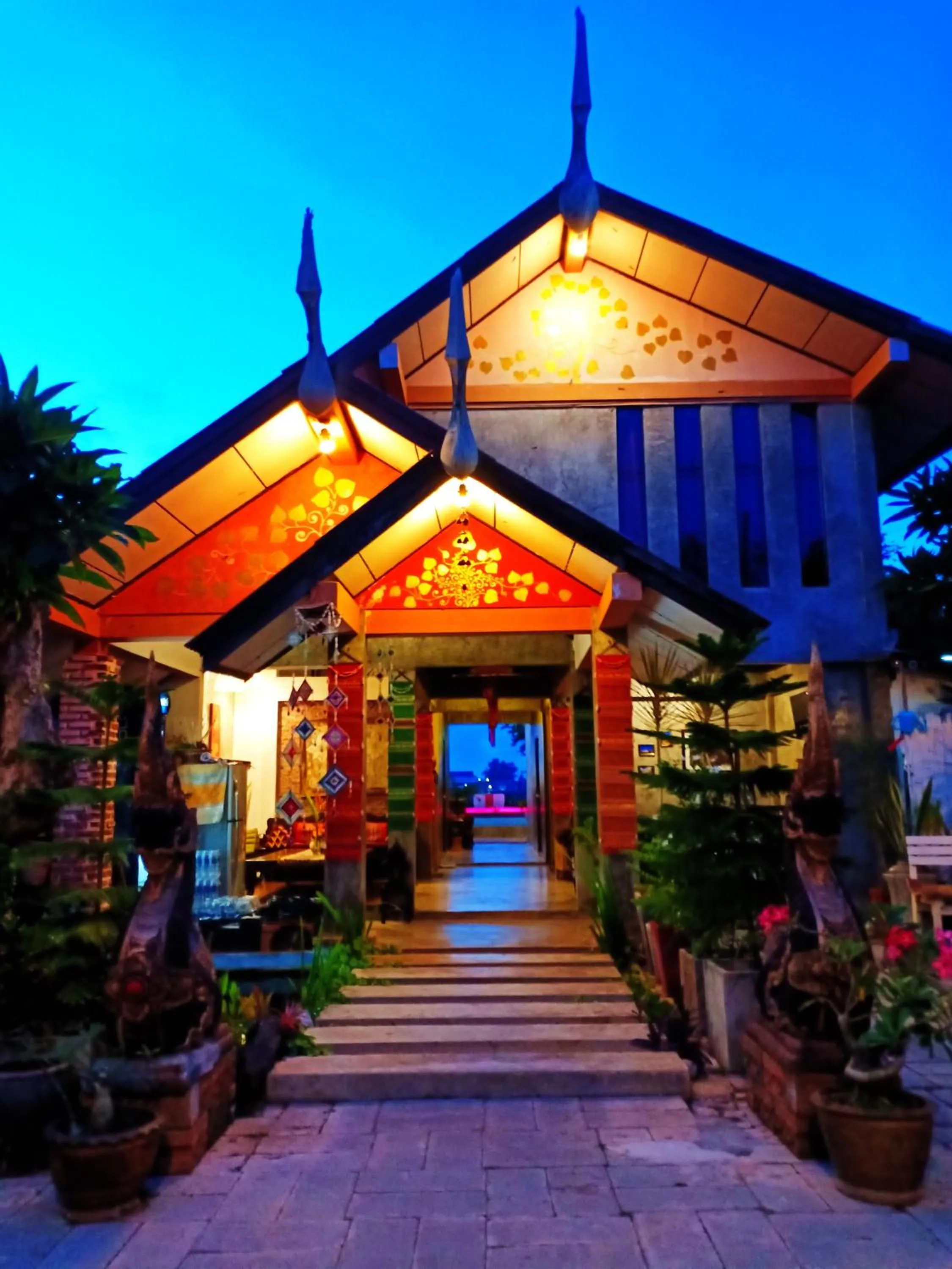 Property building in Sofa Gallery Hotel