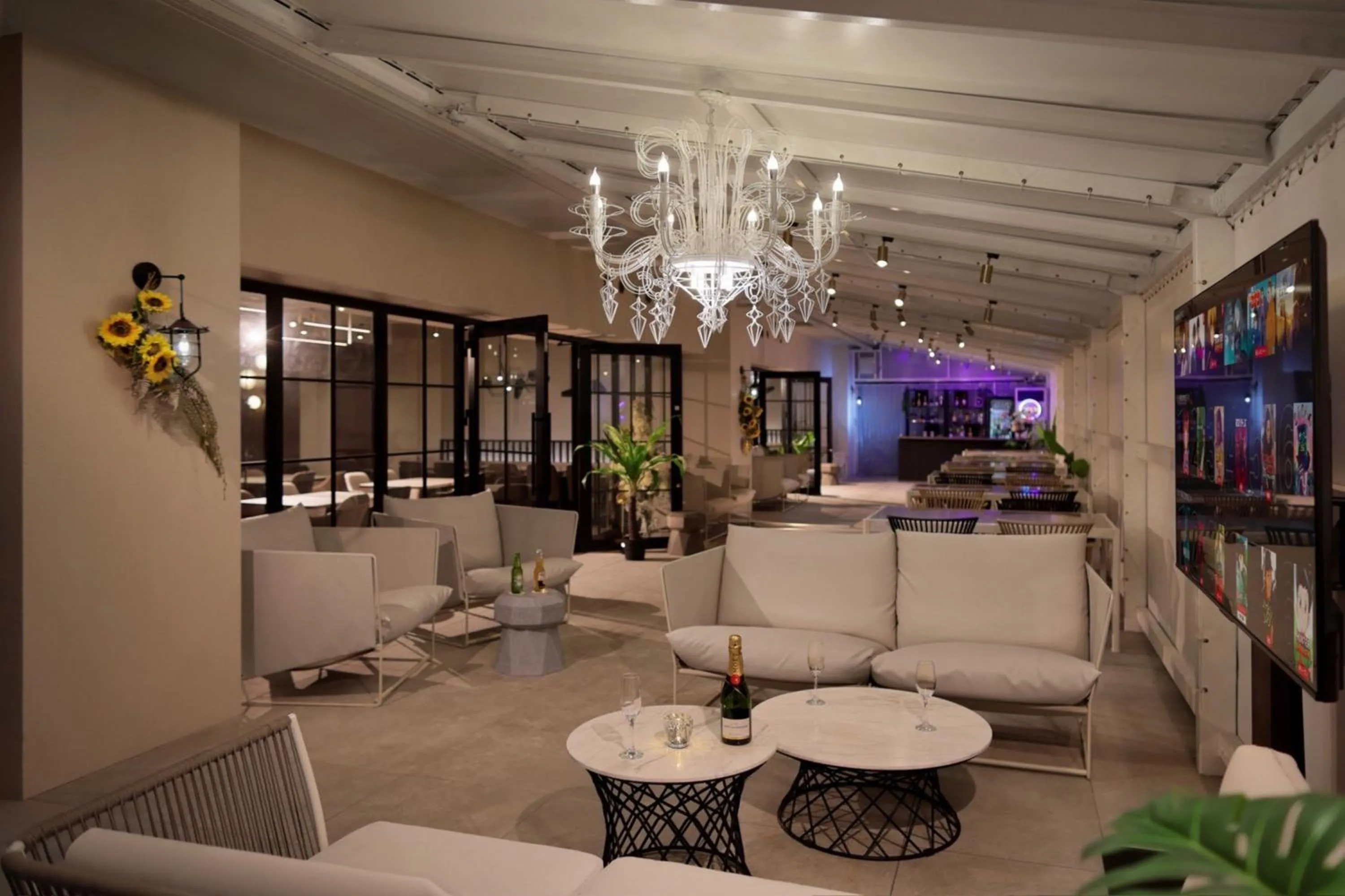 Restaurant/places to eat in Dotombori Crystal Hotel 3