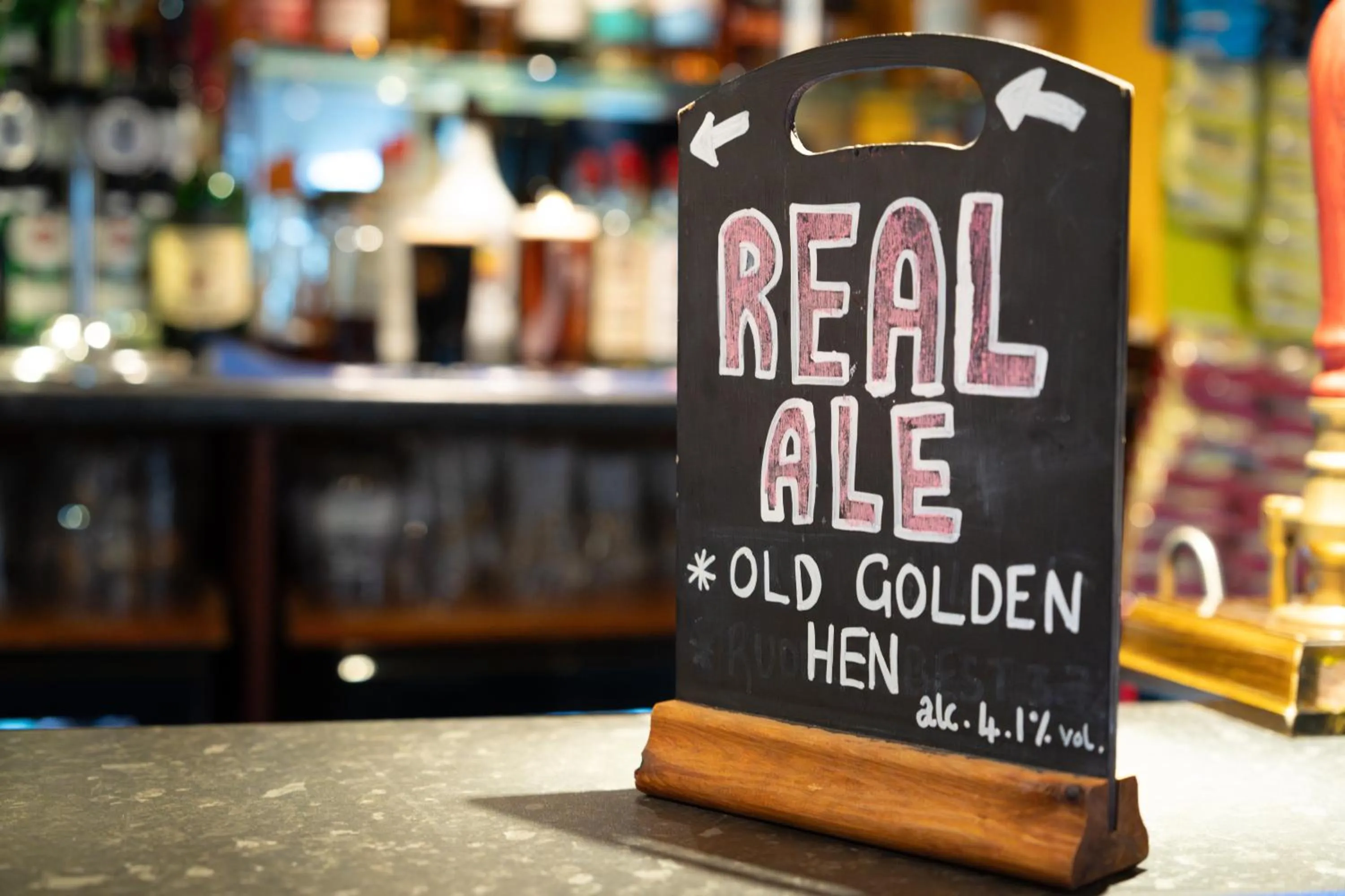 Lounge or bar in The Famous Star Hotel Moffat