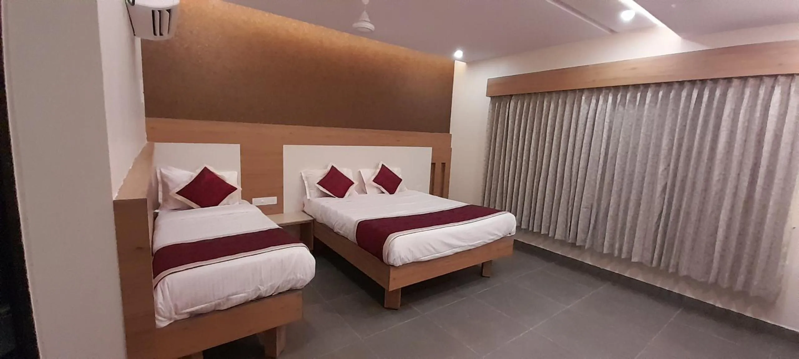 Bed in Hotel Golden Sand