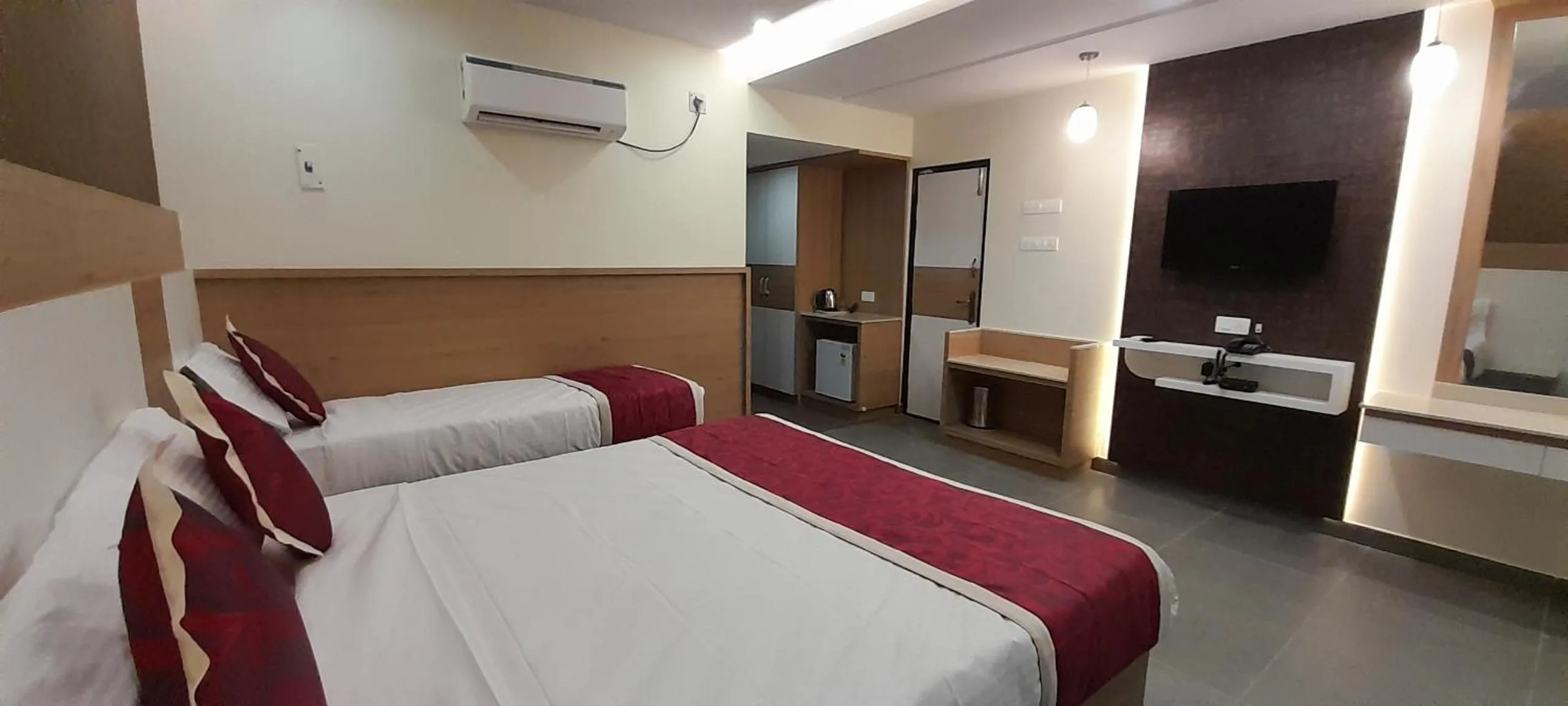 Bed in Hotel Golden Sand