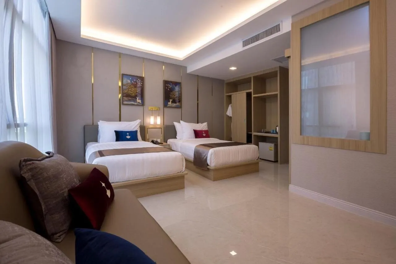 Elegant Airport Hotel