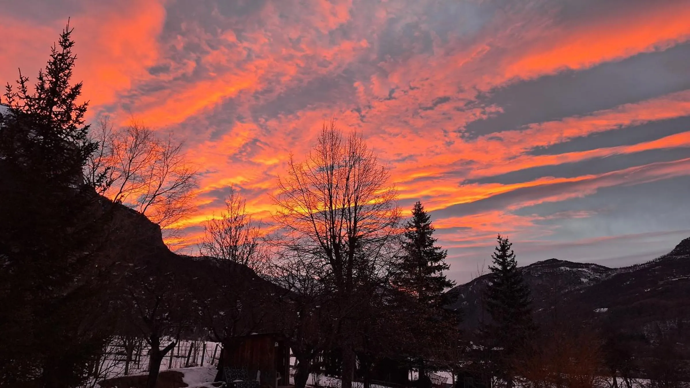 Garden view in B&B l'Edelweiss
