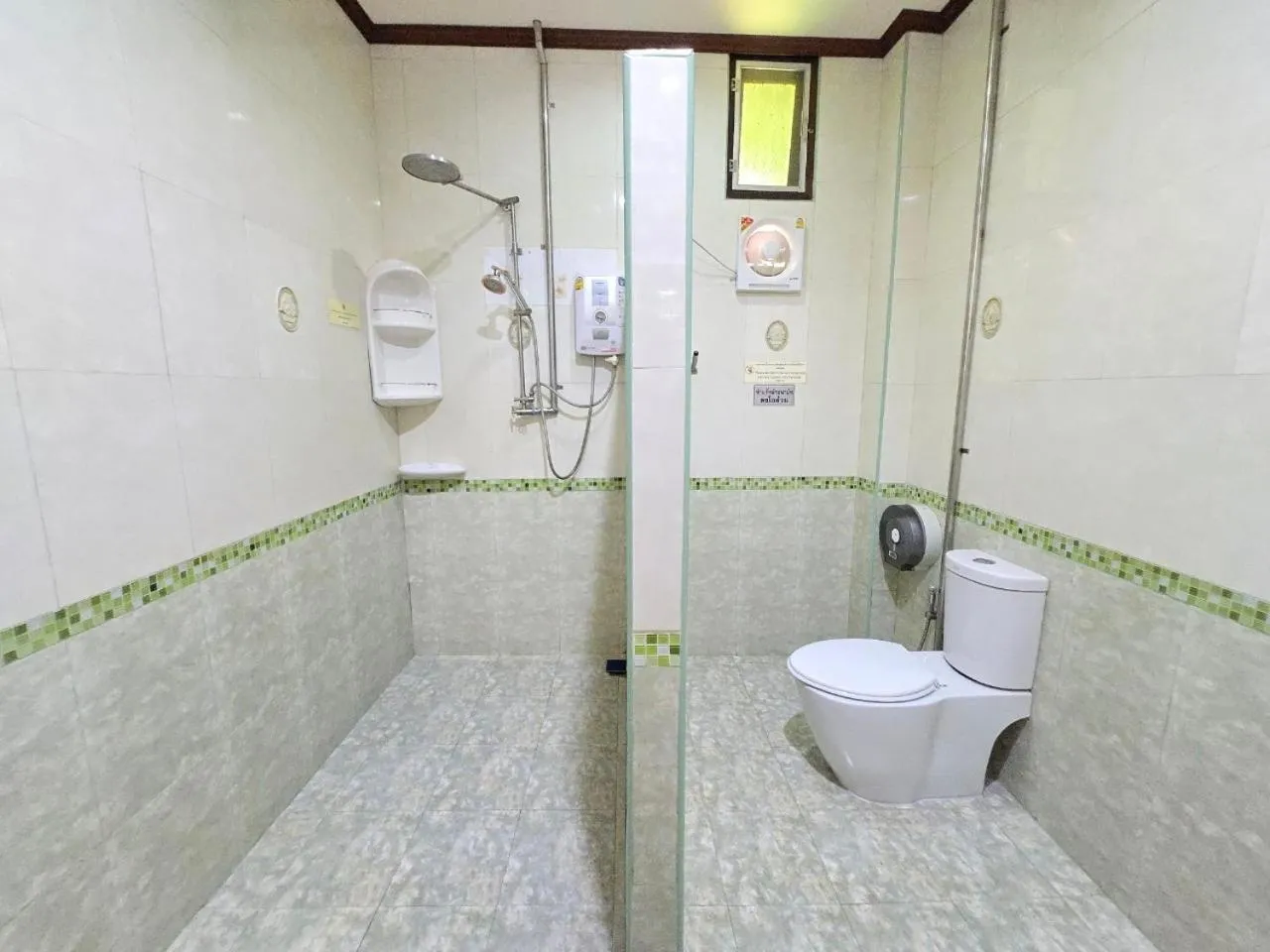 Bathroom in Suwanna Riverside