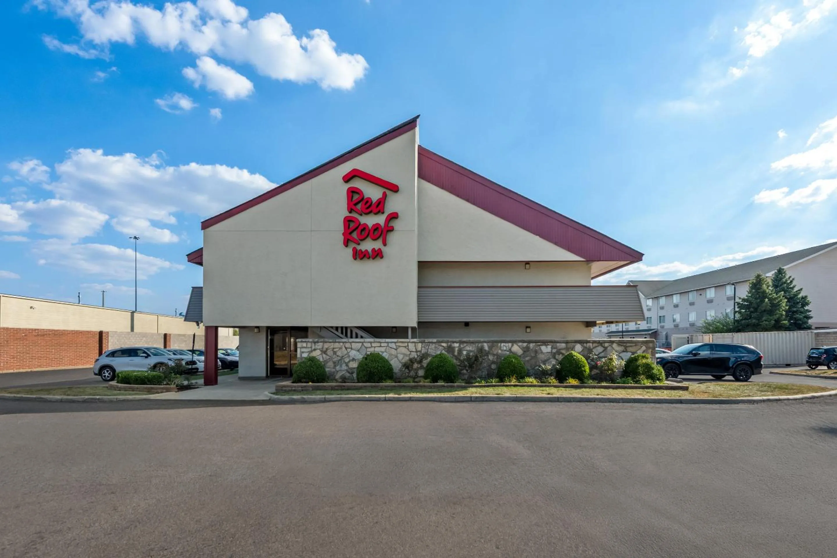 Property building in Red Roof Inn Columbus West - Hilliard
