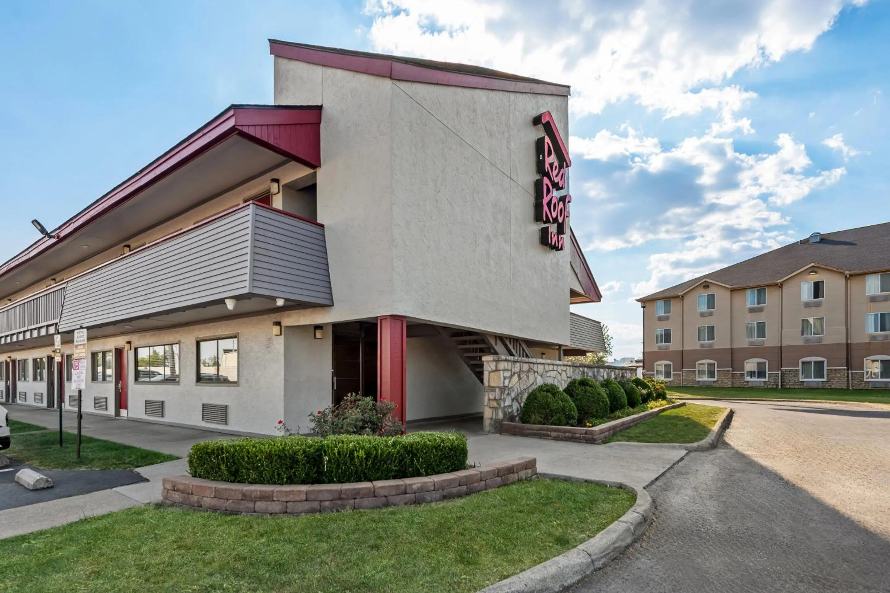 Property building in Red Roof Inn Columbus West - Hilliard