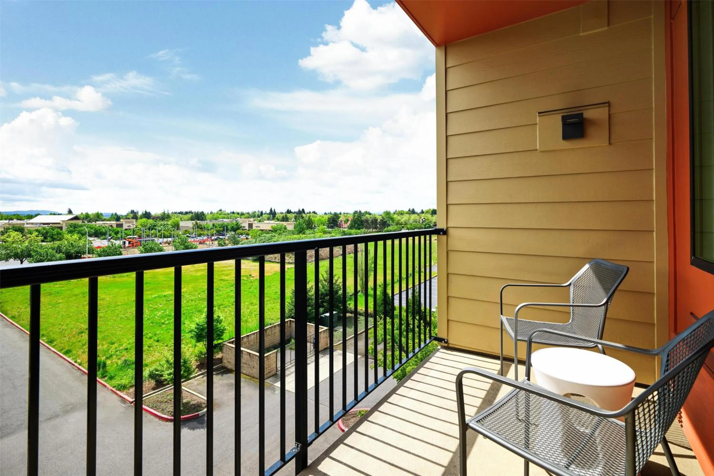 Bedroom in Best Western Premier Hotel at Fisher's Landing