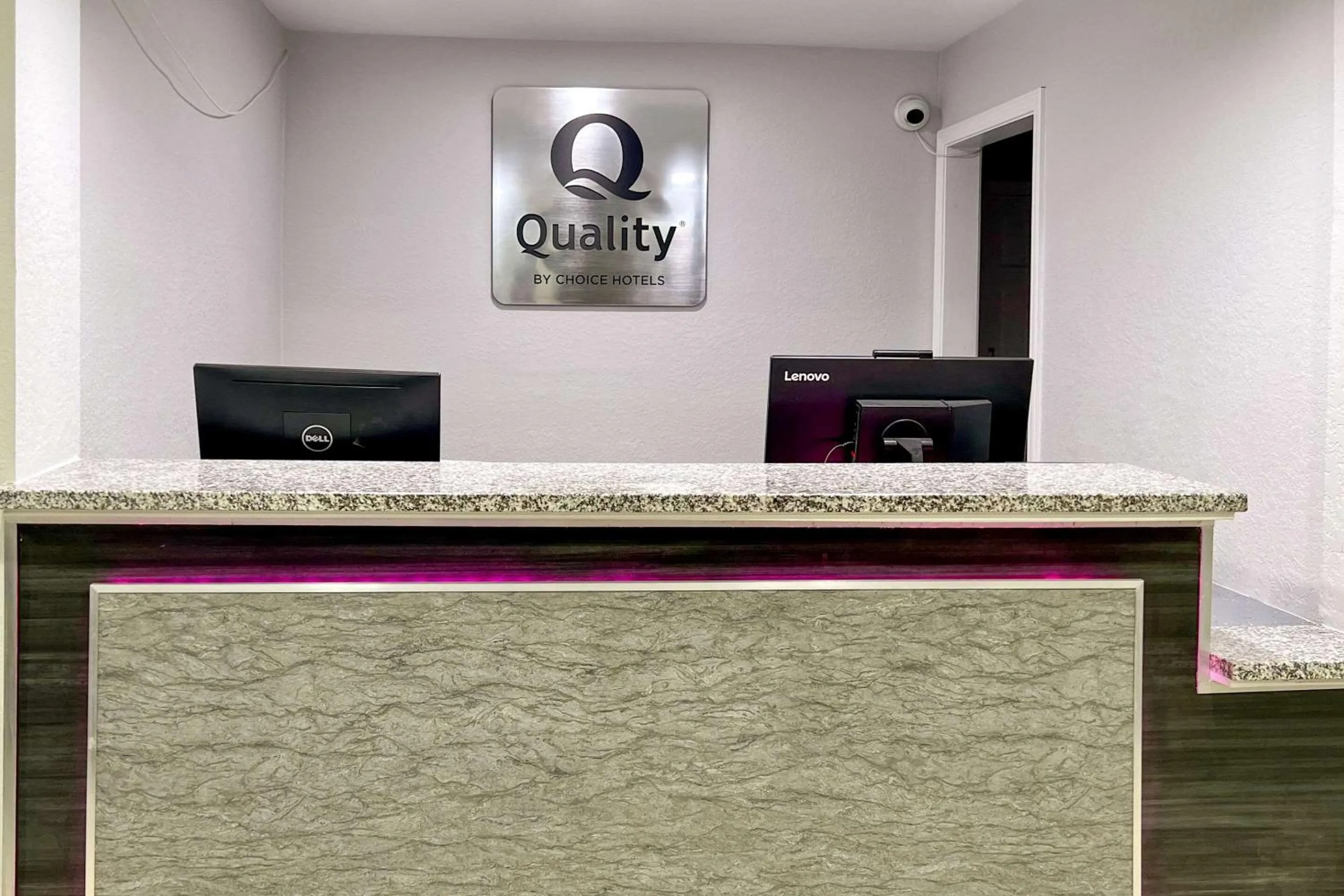 Lobby or reception in Quality Inn & Suites Columbus West